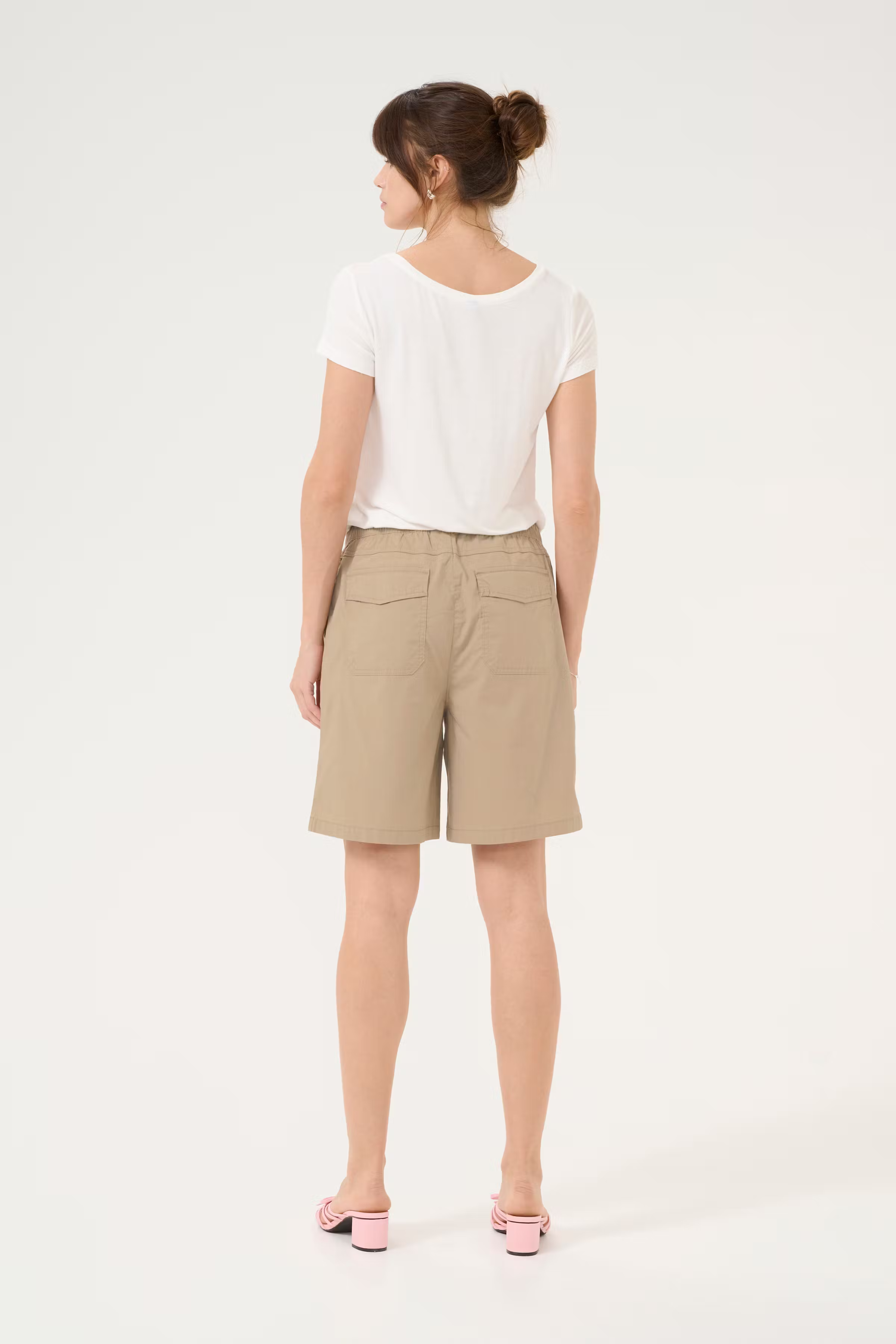 CUhalina Shorts LOOKBOOK BACK 50111632-107032