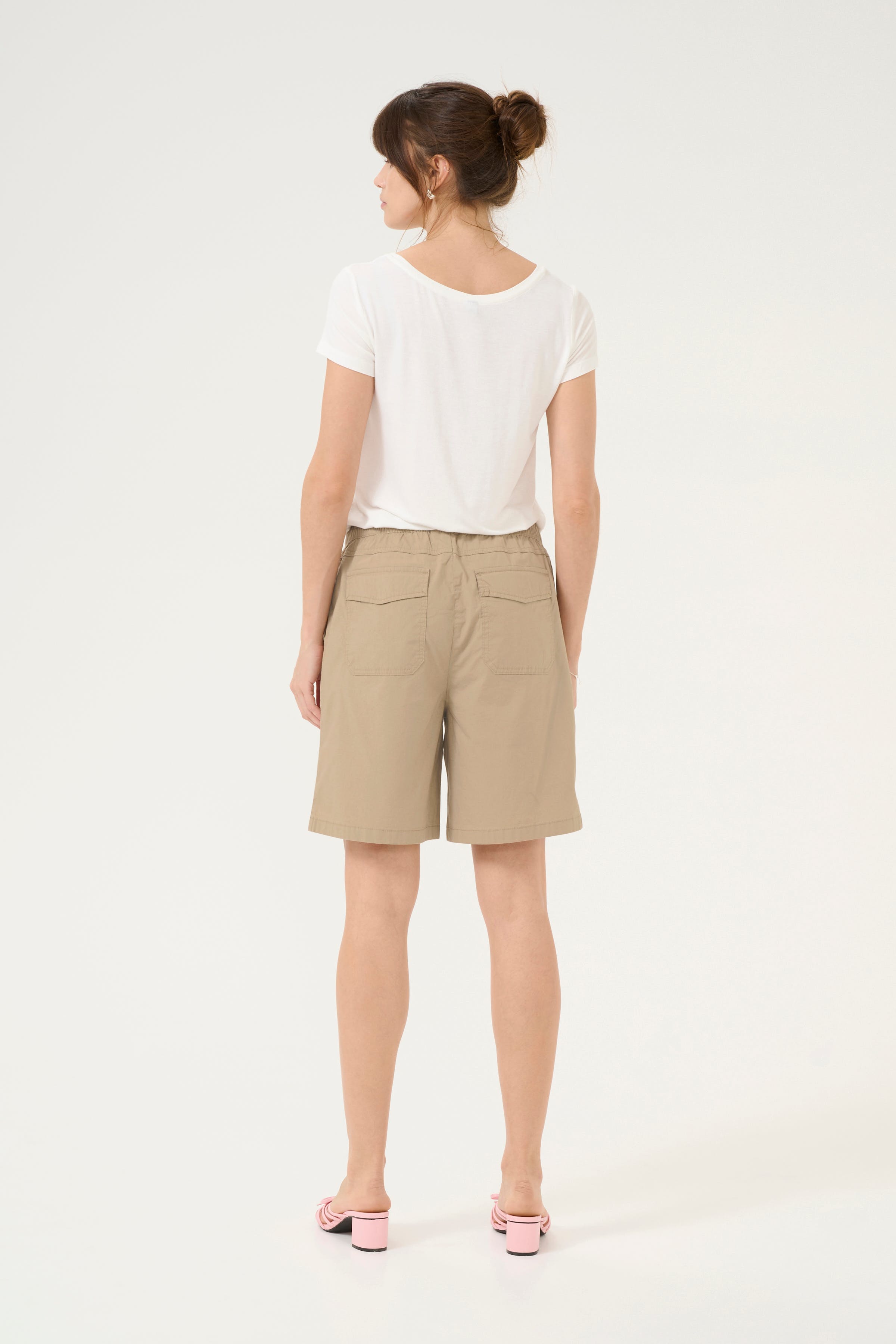 CUhalina Shorts LOOKBOOK BACK 50111632-107032