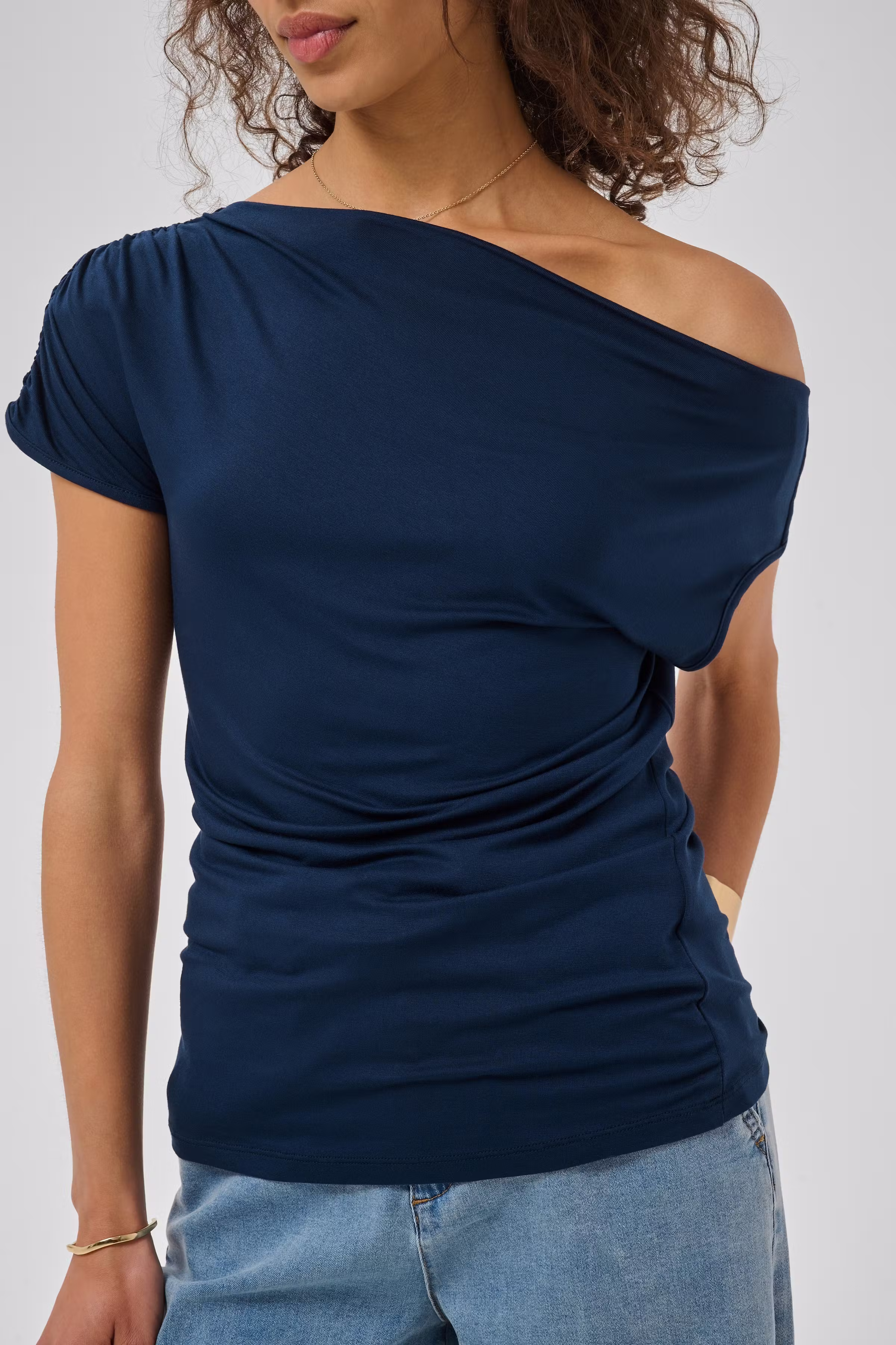 CRSonya Top LOOKBOOK DETAIL 10615791-193923