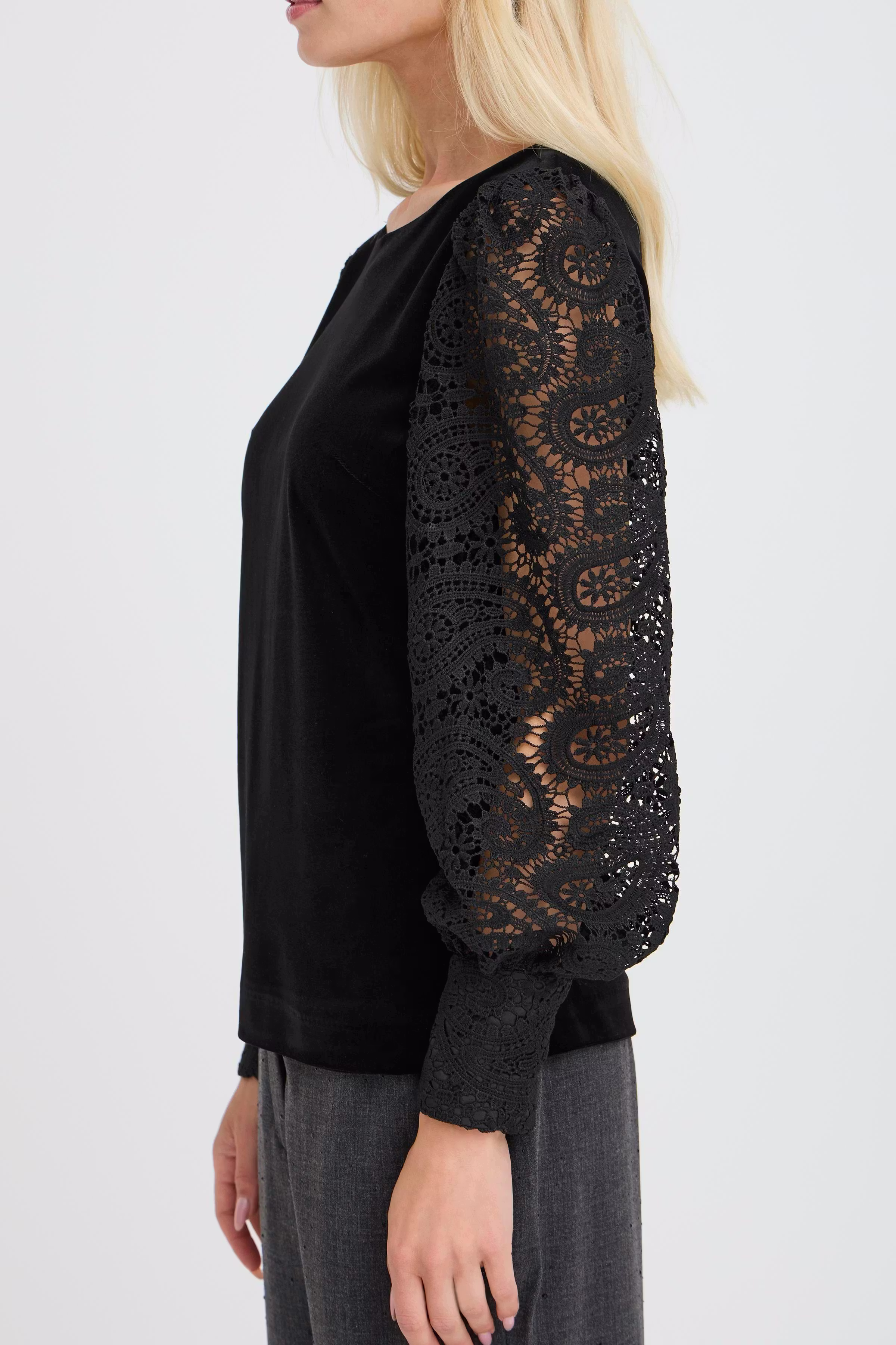 BYSOVELVET Bluse LOOKBOOK DETAIL 20818577-194008