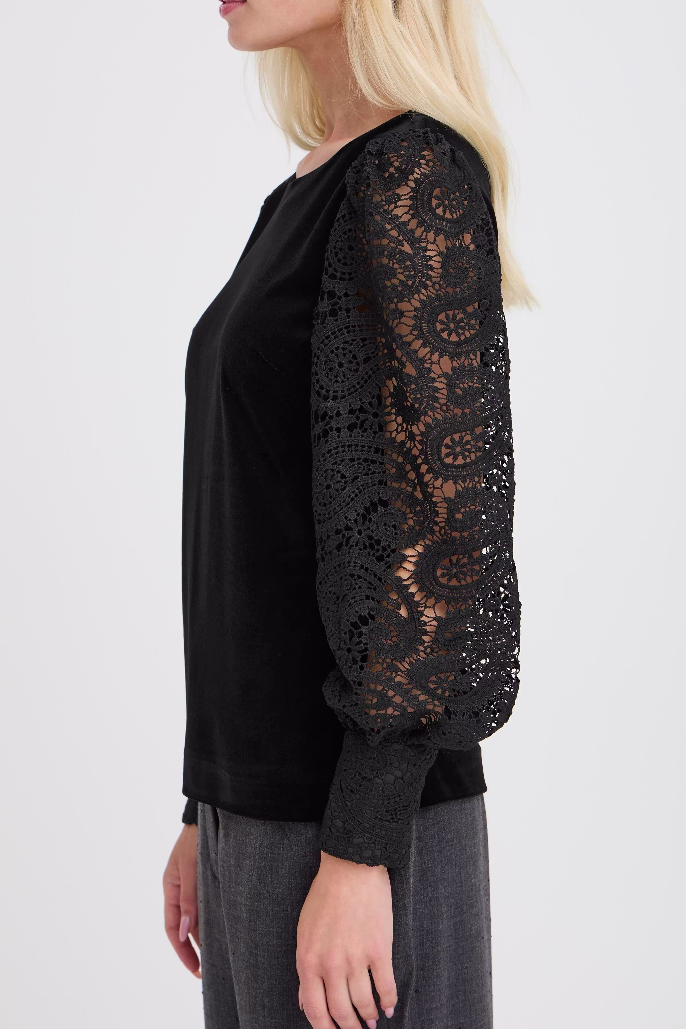 BYSOVELVET Bluse LOOKBOOK DETAIL 20818577-194008