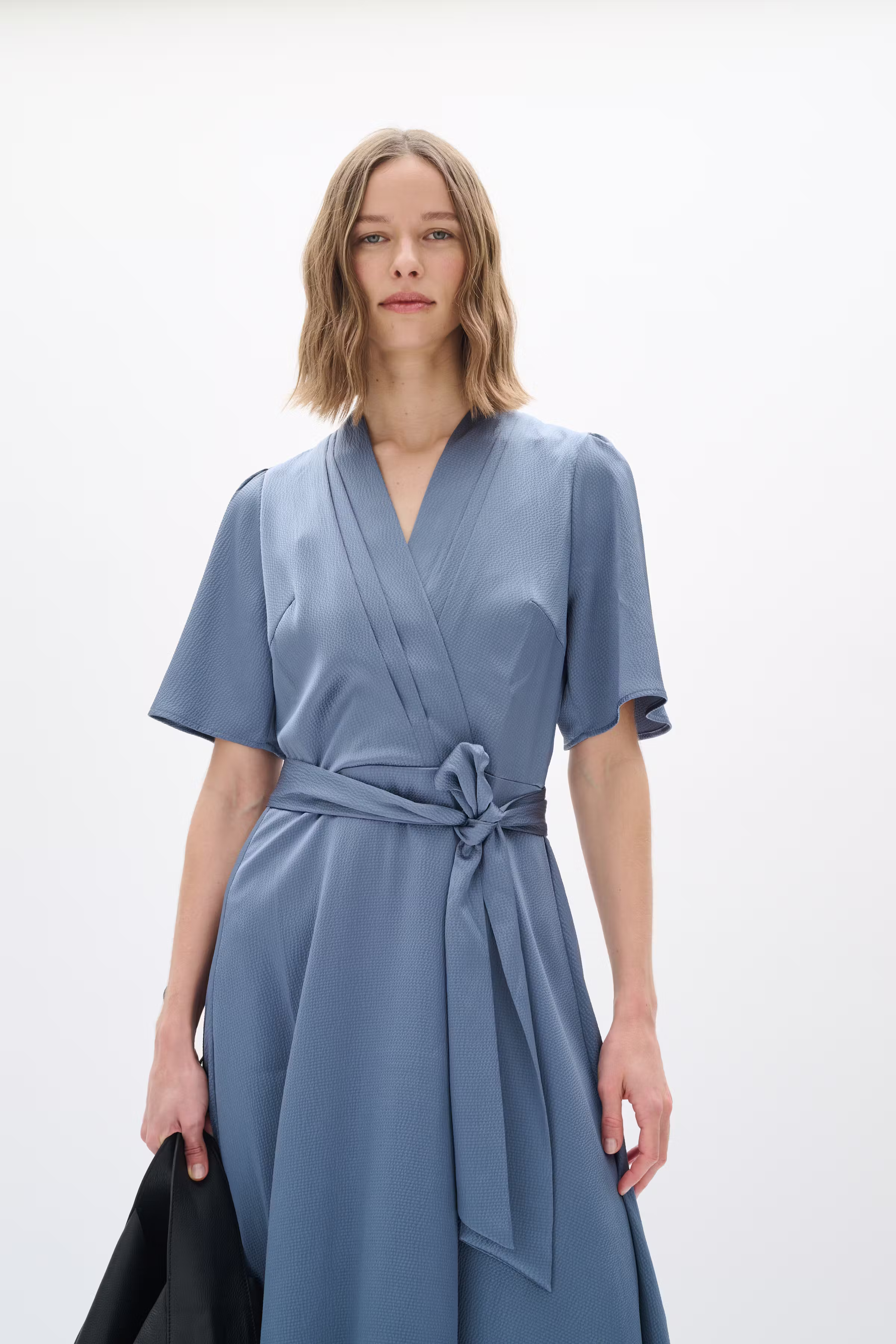 SendraIW Dress LOOKBOOK FRONT 30111079-183916