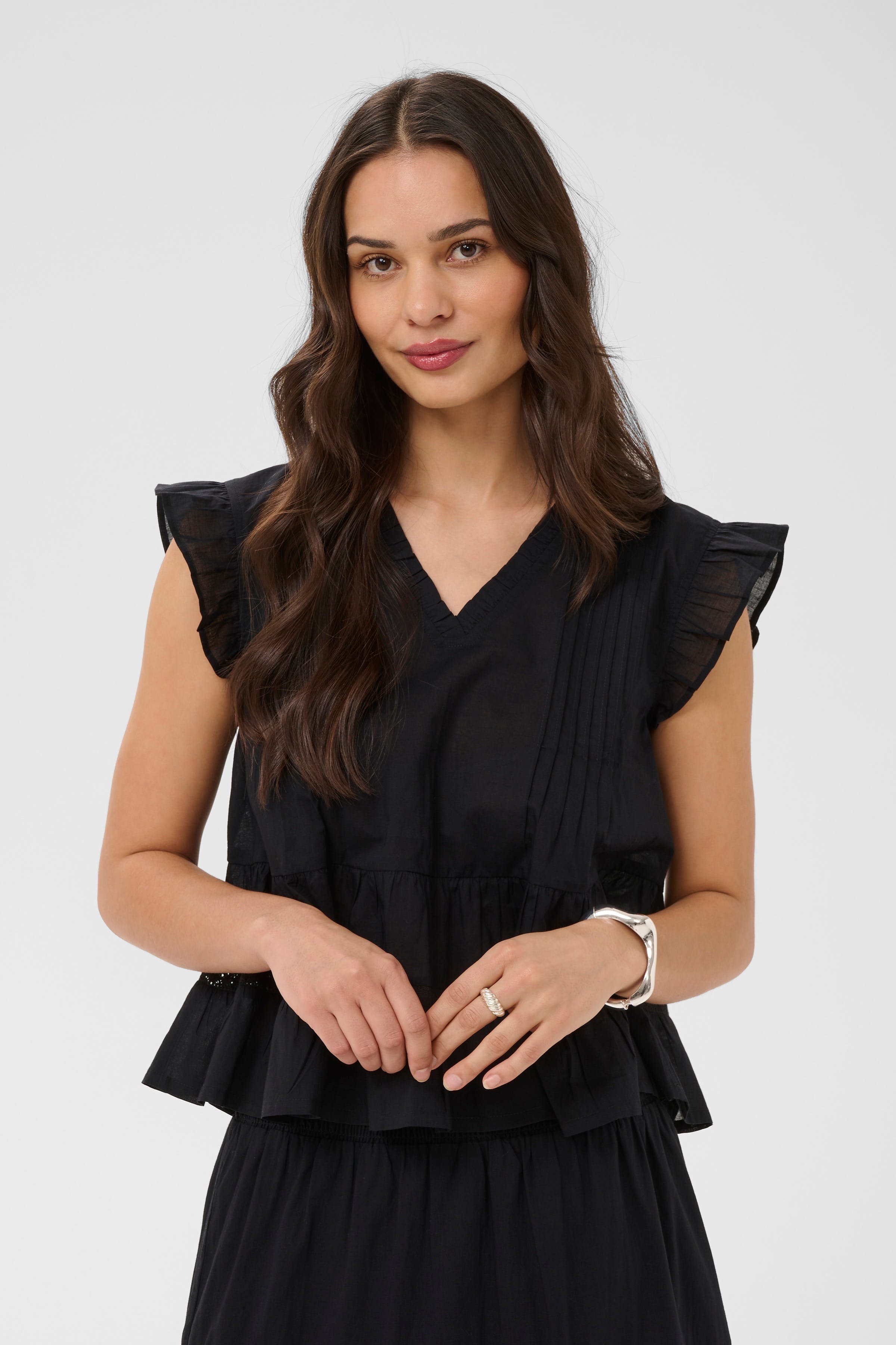 KAvalerie Bluse LOOKBOOK FRONT 10511570-100121