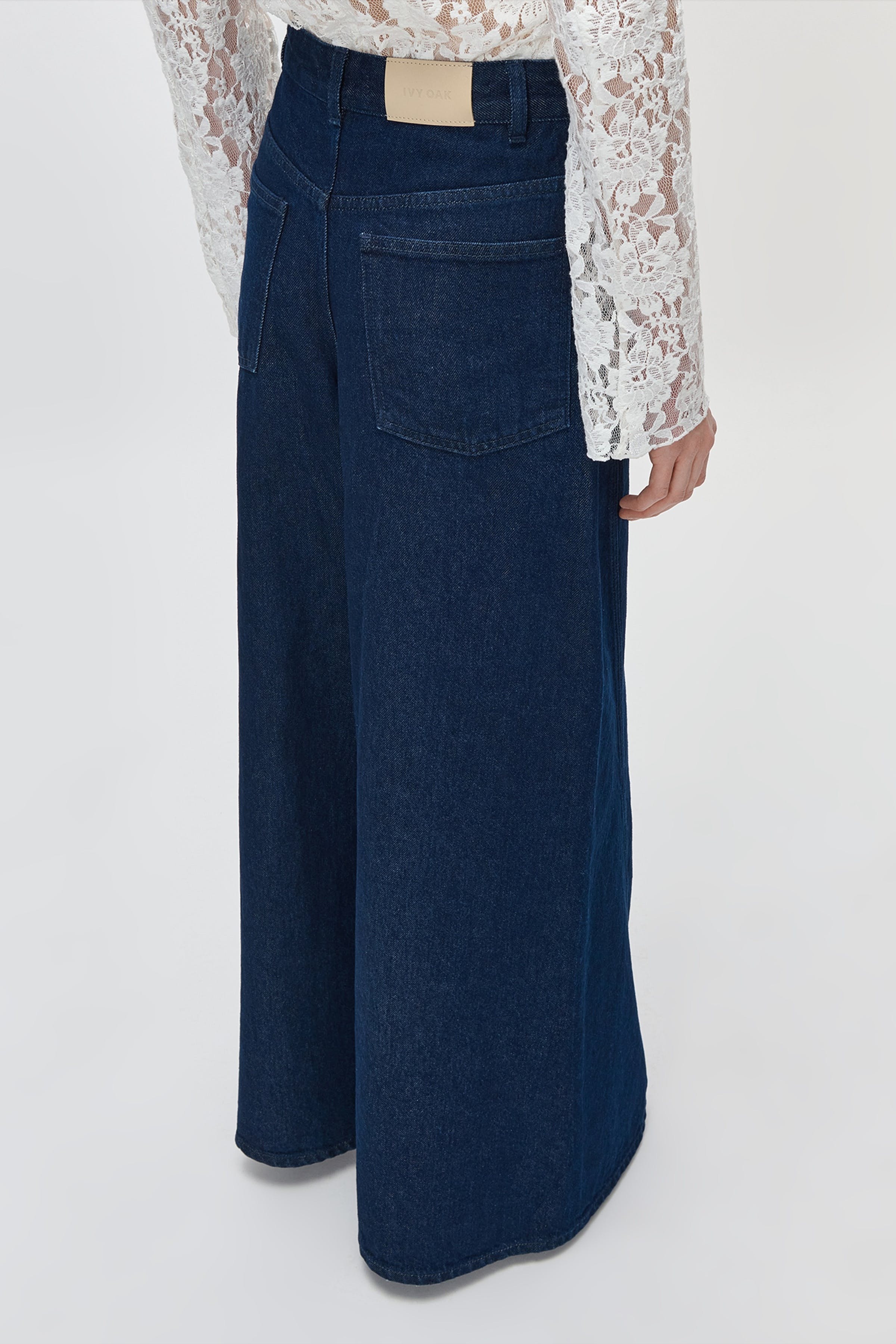 PHAEDRA Jeans LOCATION FRONT 30600629-BL872