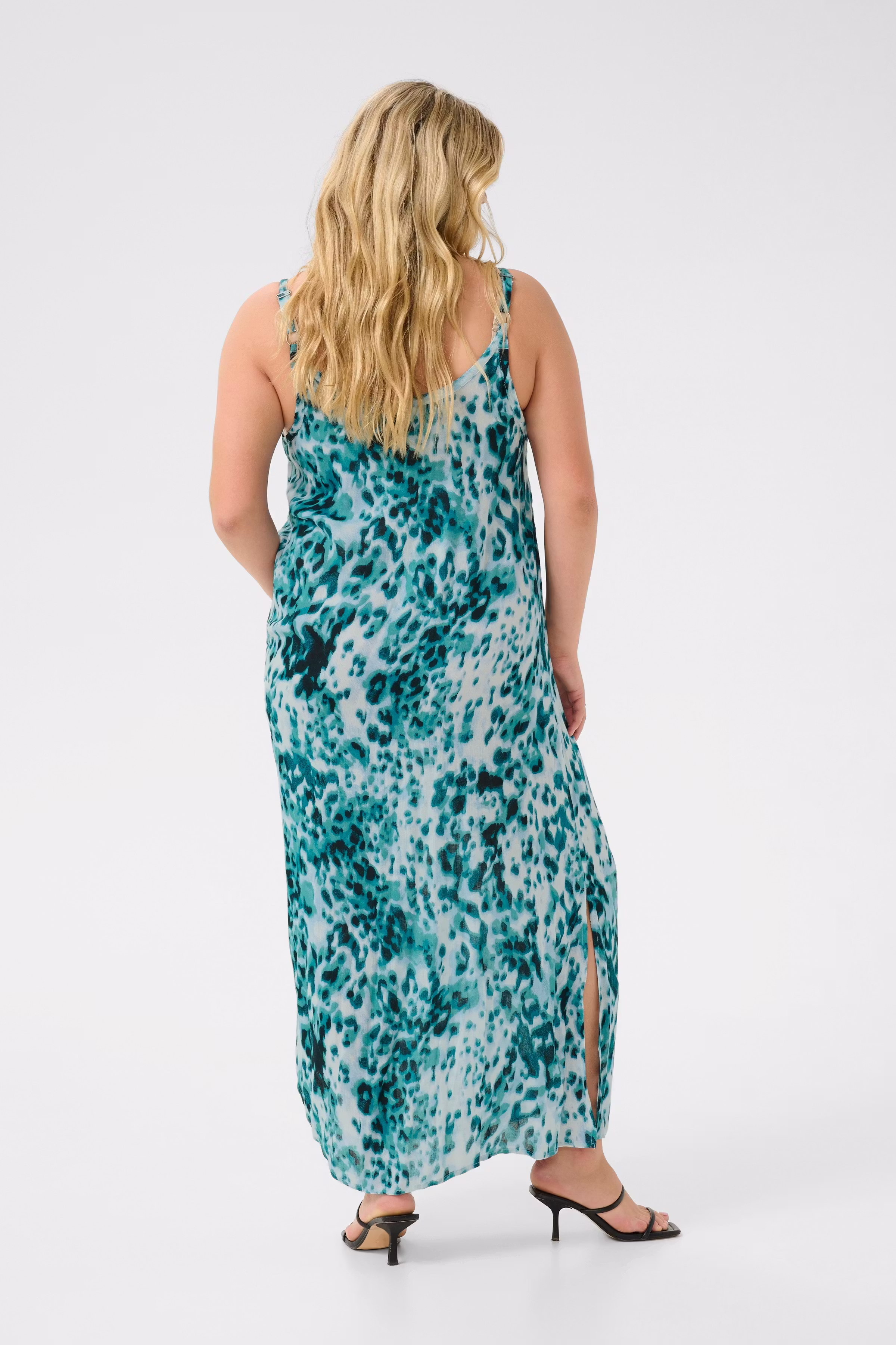 KCjulia Leopard Dress LOOKBOOK BACK 10583289-107662