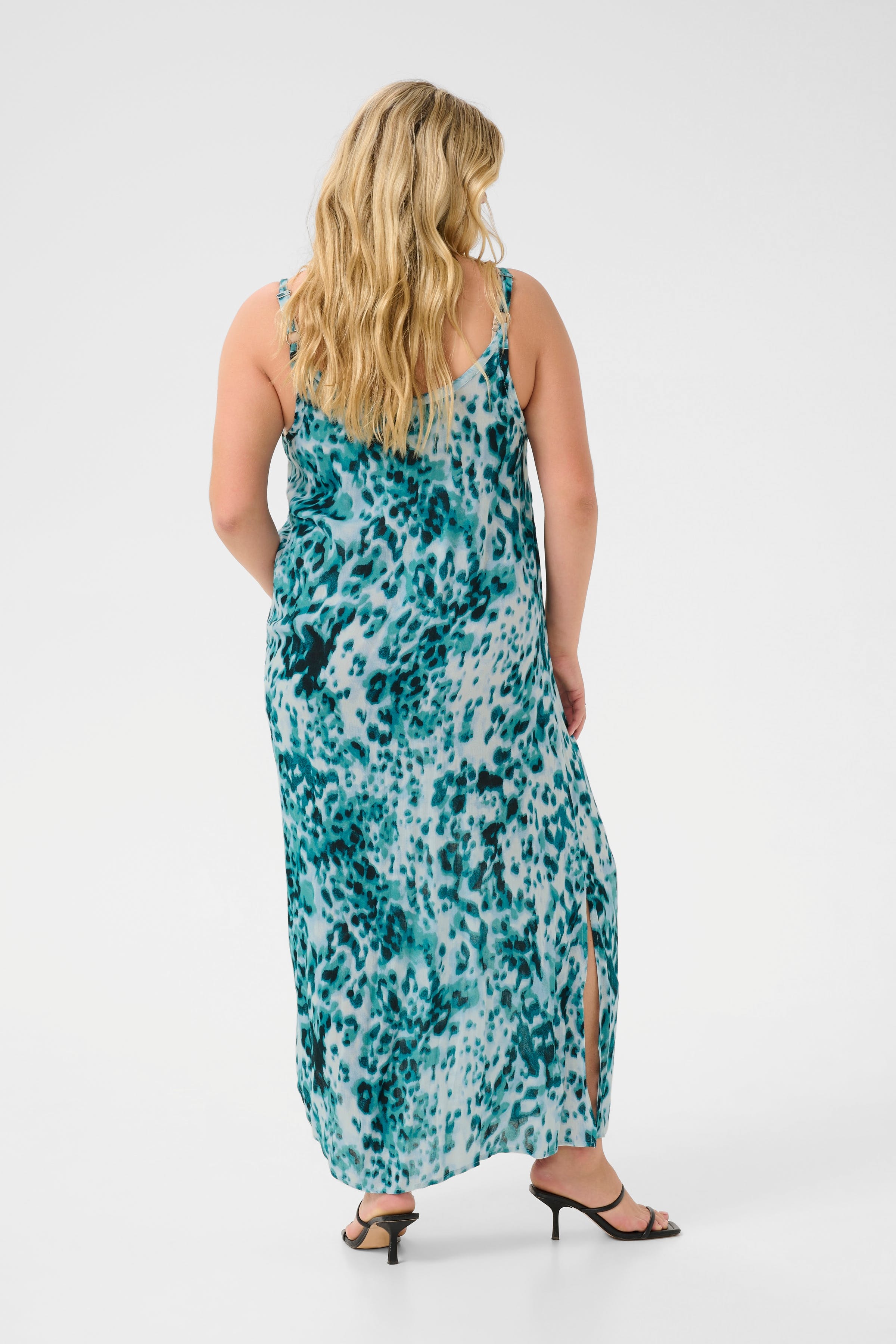 KCjulia Leopard Dress LOOKBOOK BACK 10583289-107662