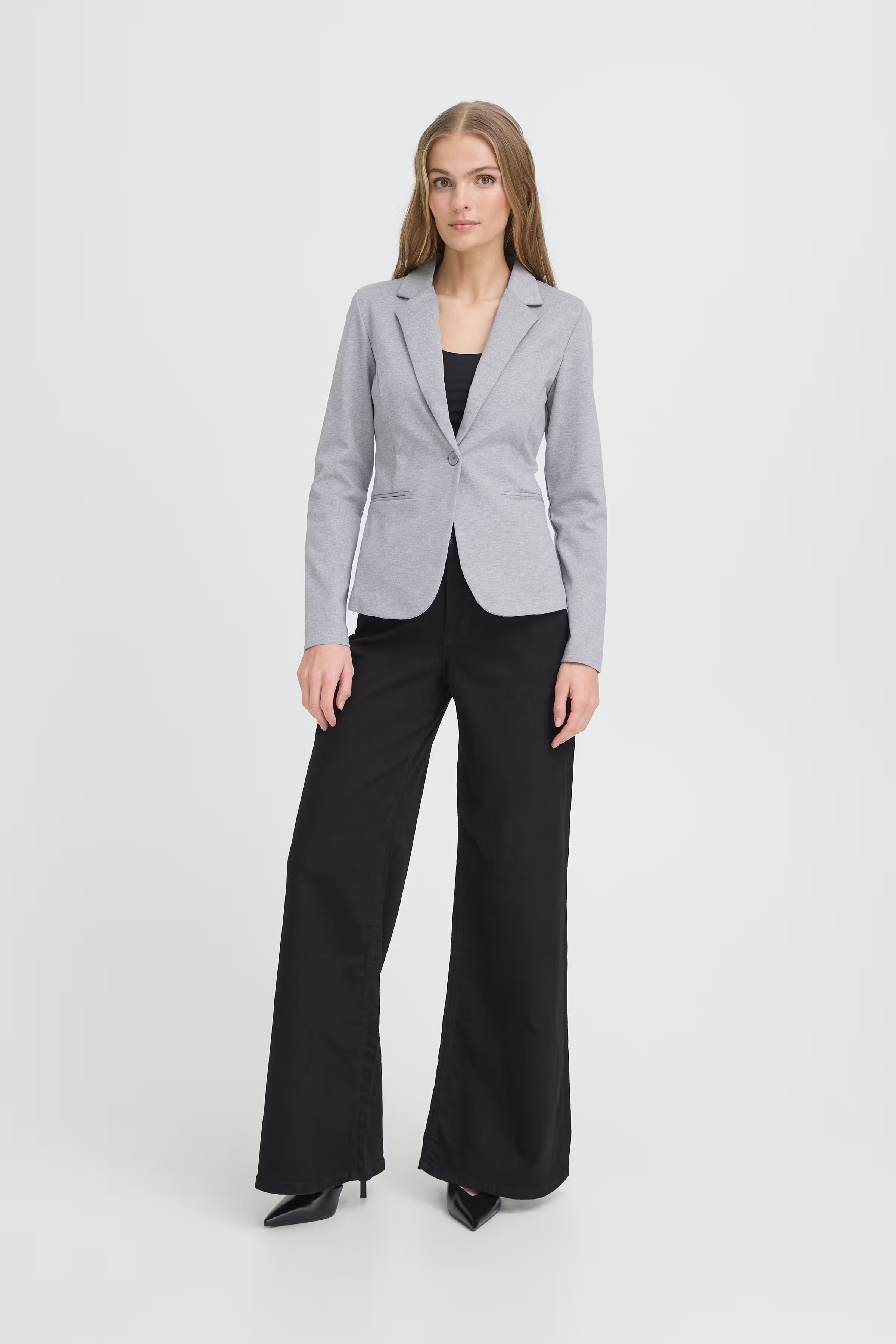 KateIH blazer LOOKBOOK FRONT 20101801-10020