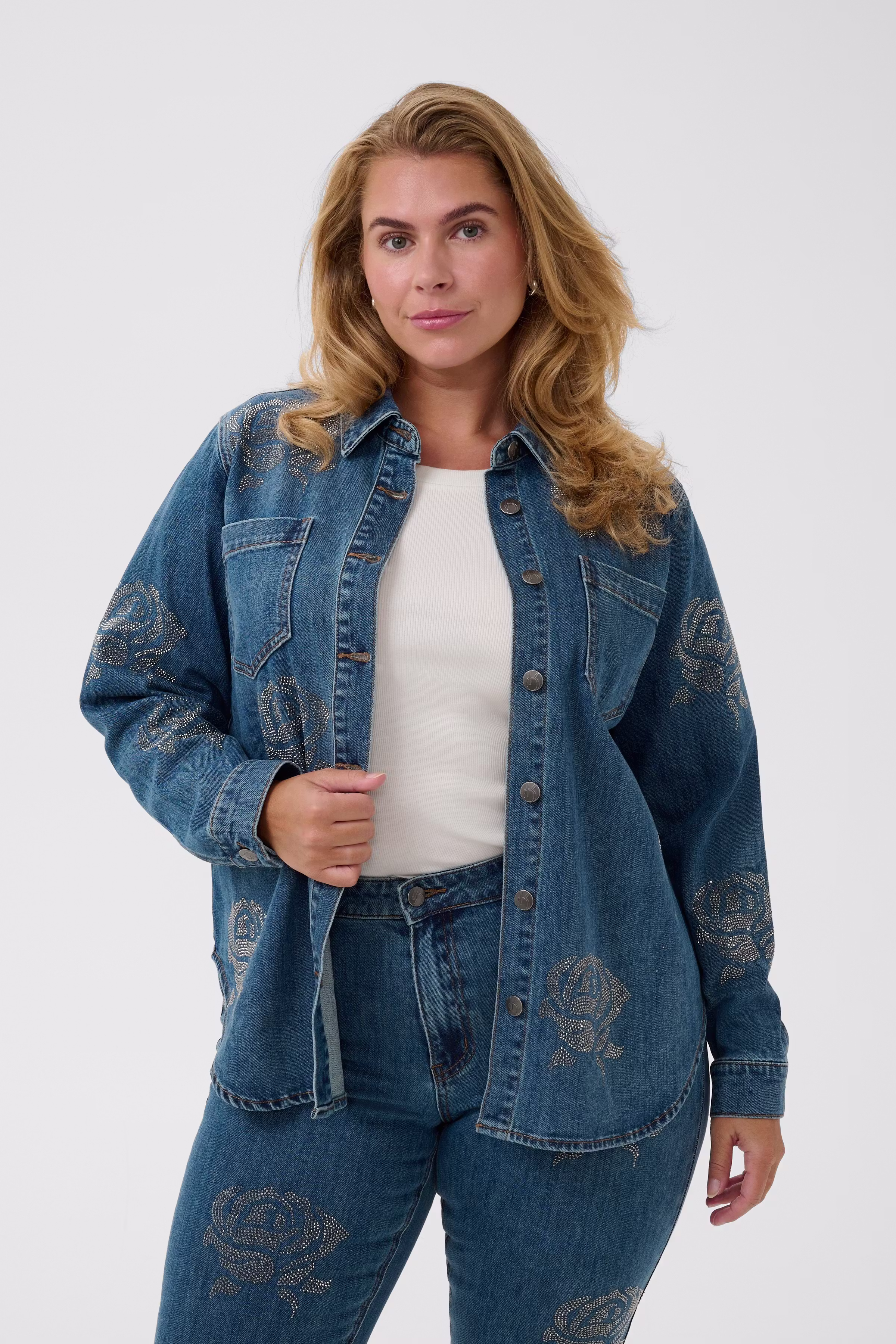 KCastelia Hemd LOOKBOOK FRONT 10584278-109470