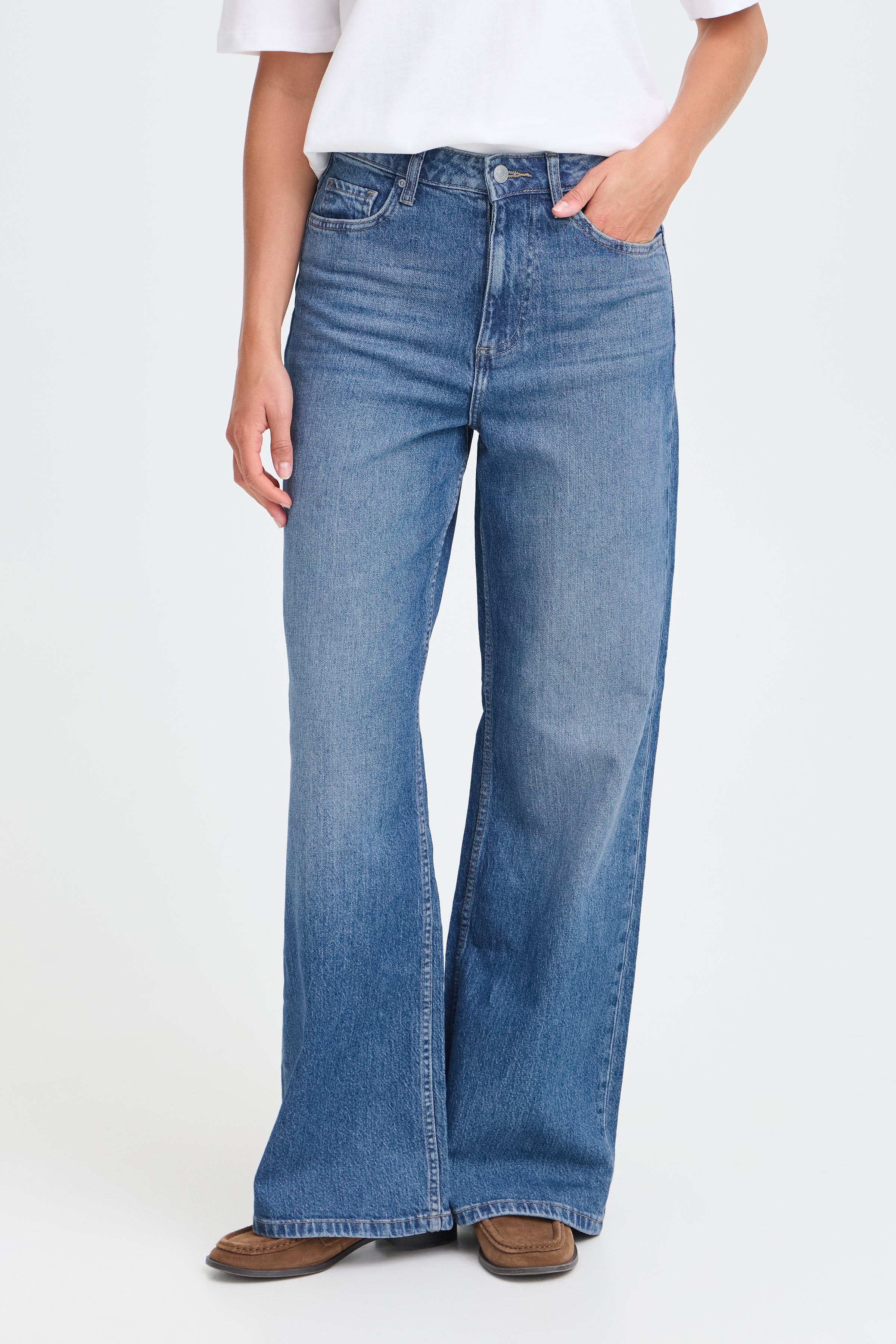 BYKAJANE Jeans LOOKBOOK FRONT 20818836-200461