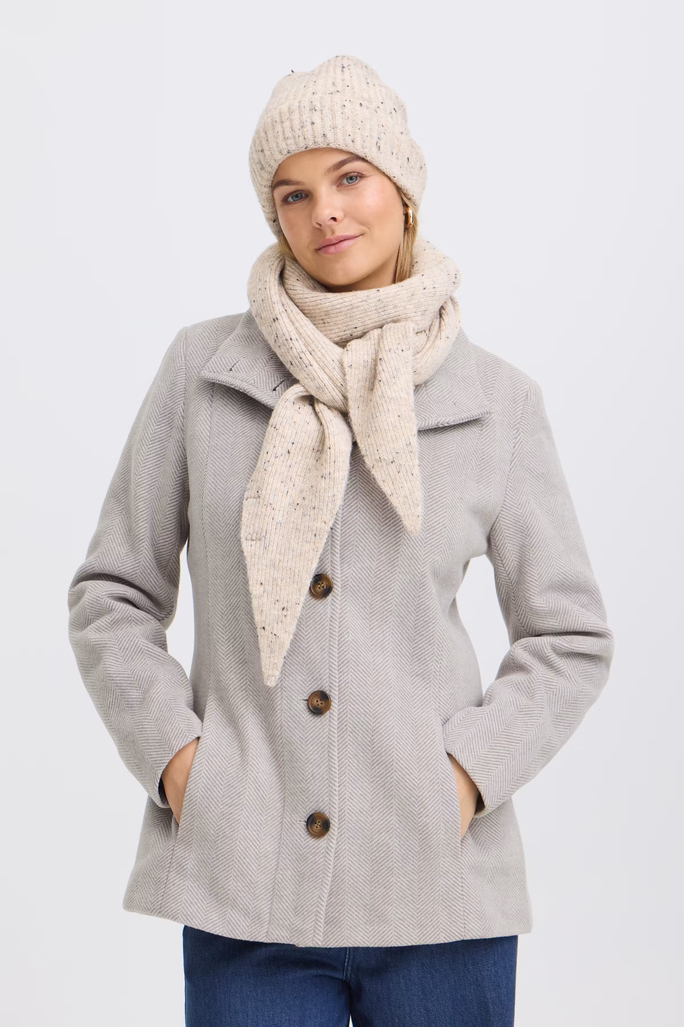 FRNANNA Scarf LOOKBOOK FRONT 20618136-1613051