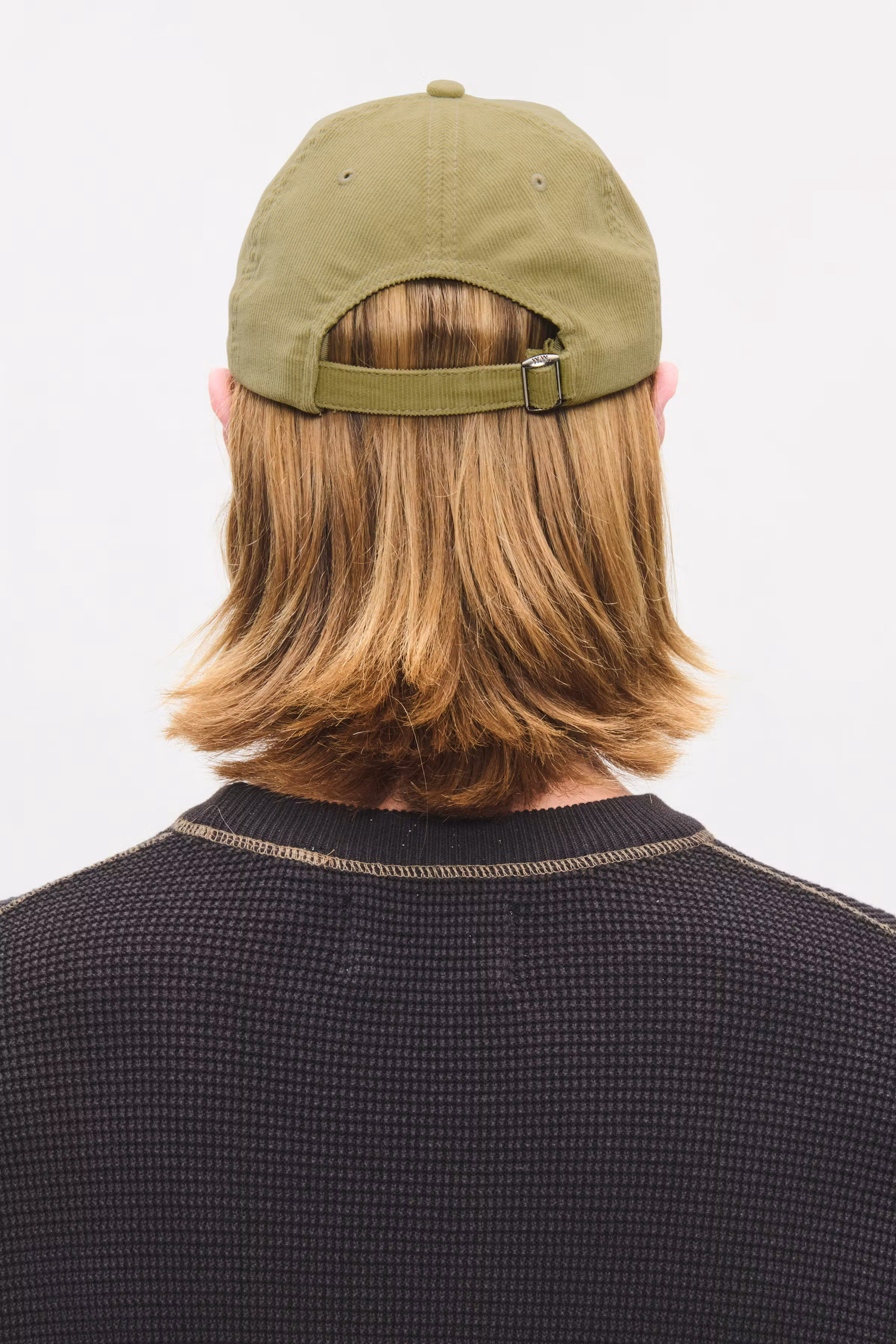 WWW.W. Cap LOOKBOOK DETAIL 30252251-160526