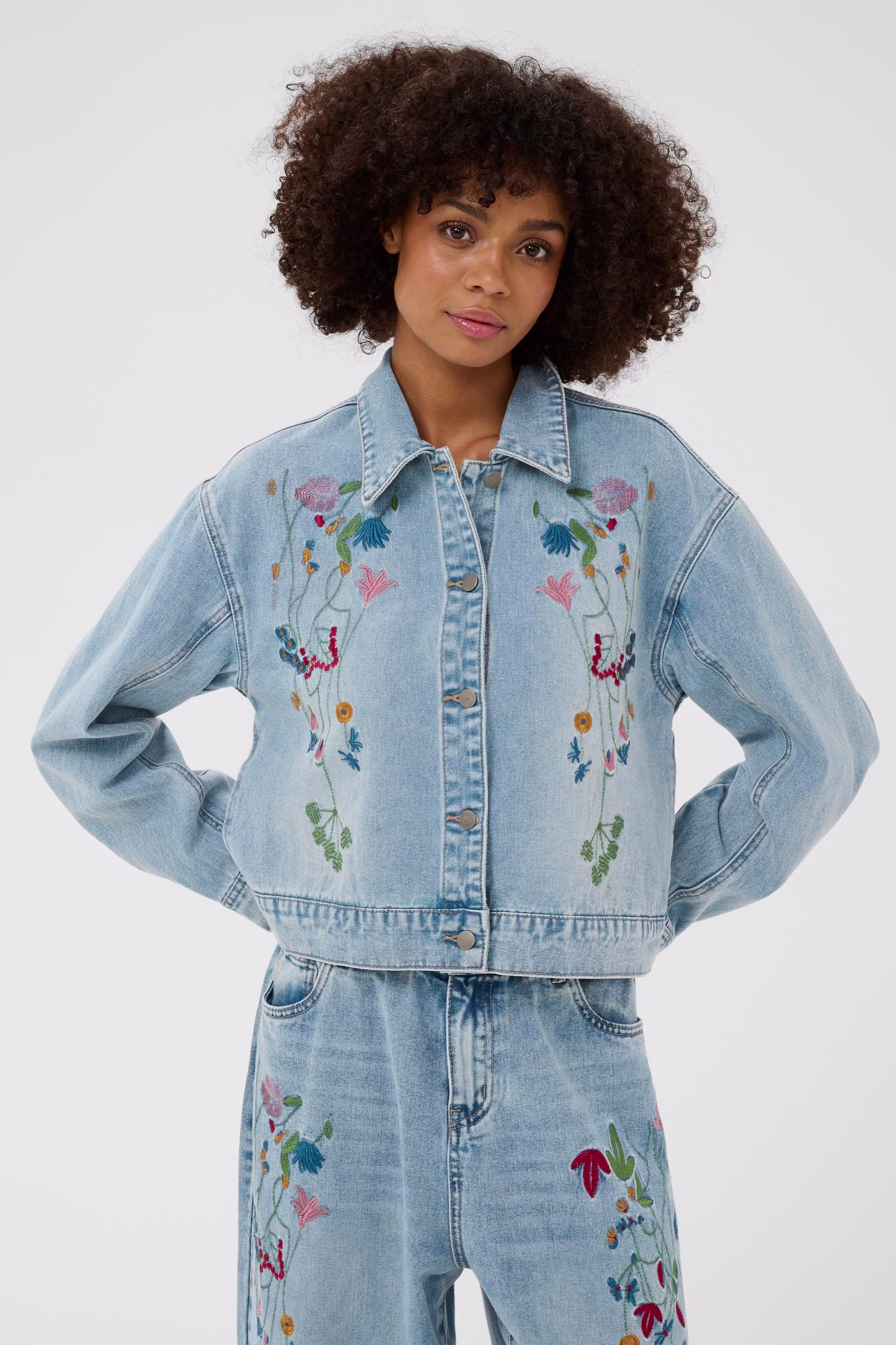 CUtiala Casual jakke LOOKBOOK FRONT 50113222-500027