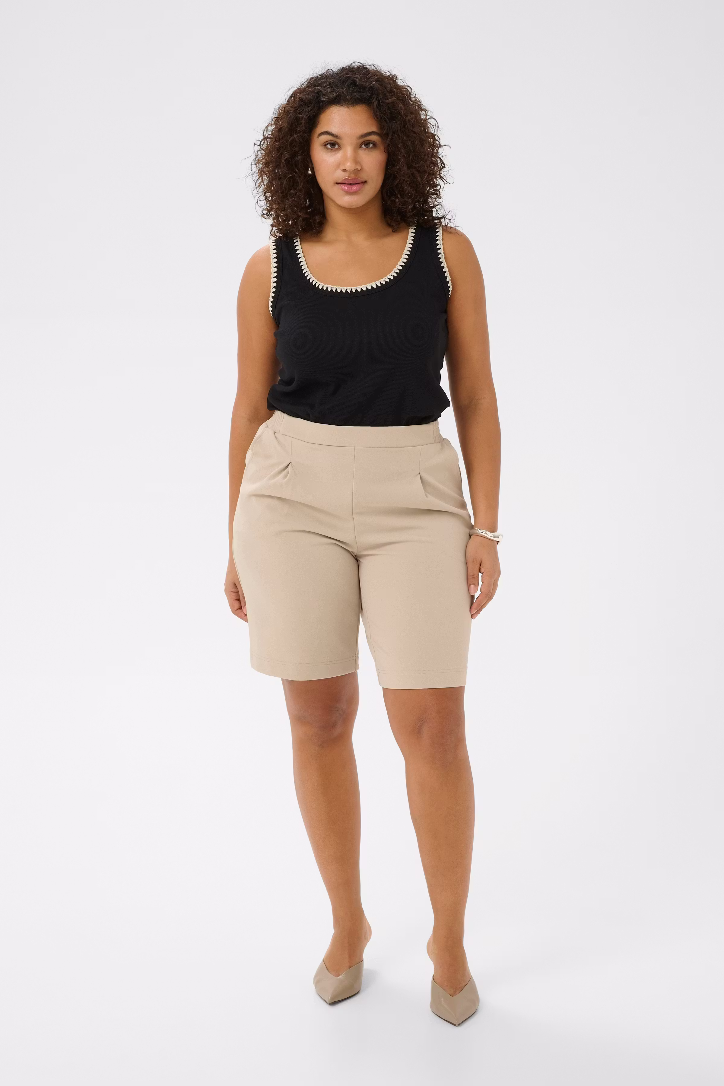 KCpheolo Shorts LOOKBOOK FRONT 10584095-151305