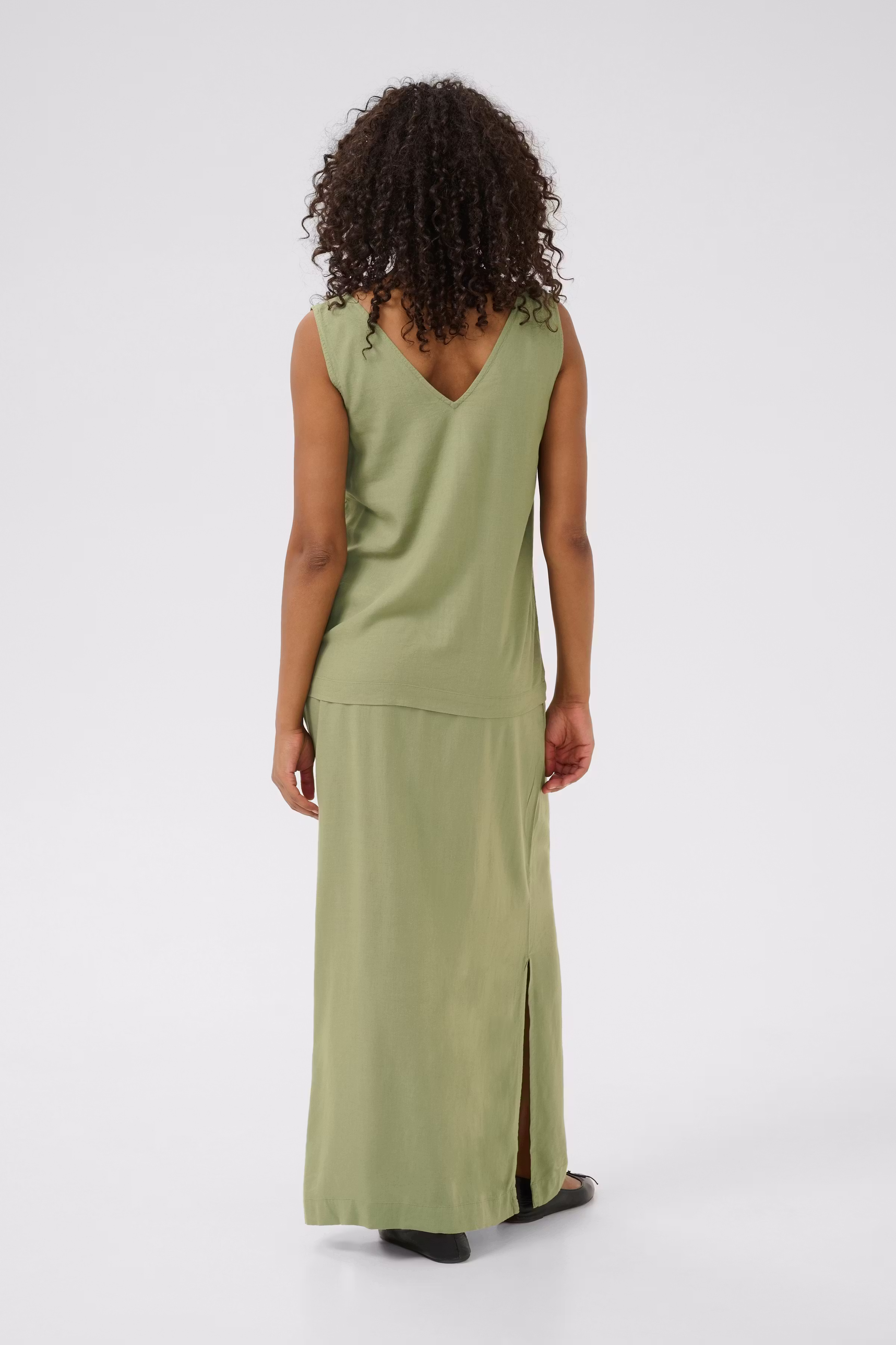 KAmilia Linen Top LOOKBOOK BACK 10508426-170115