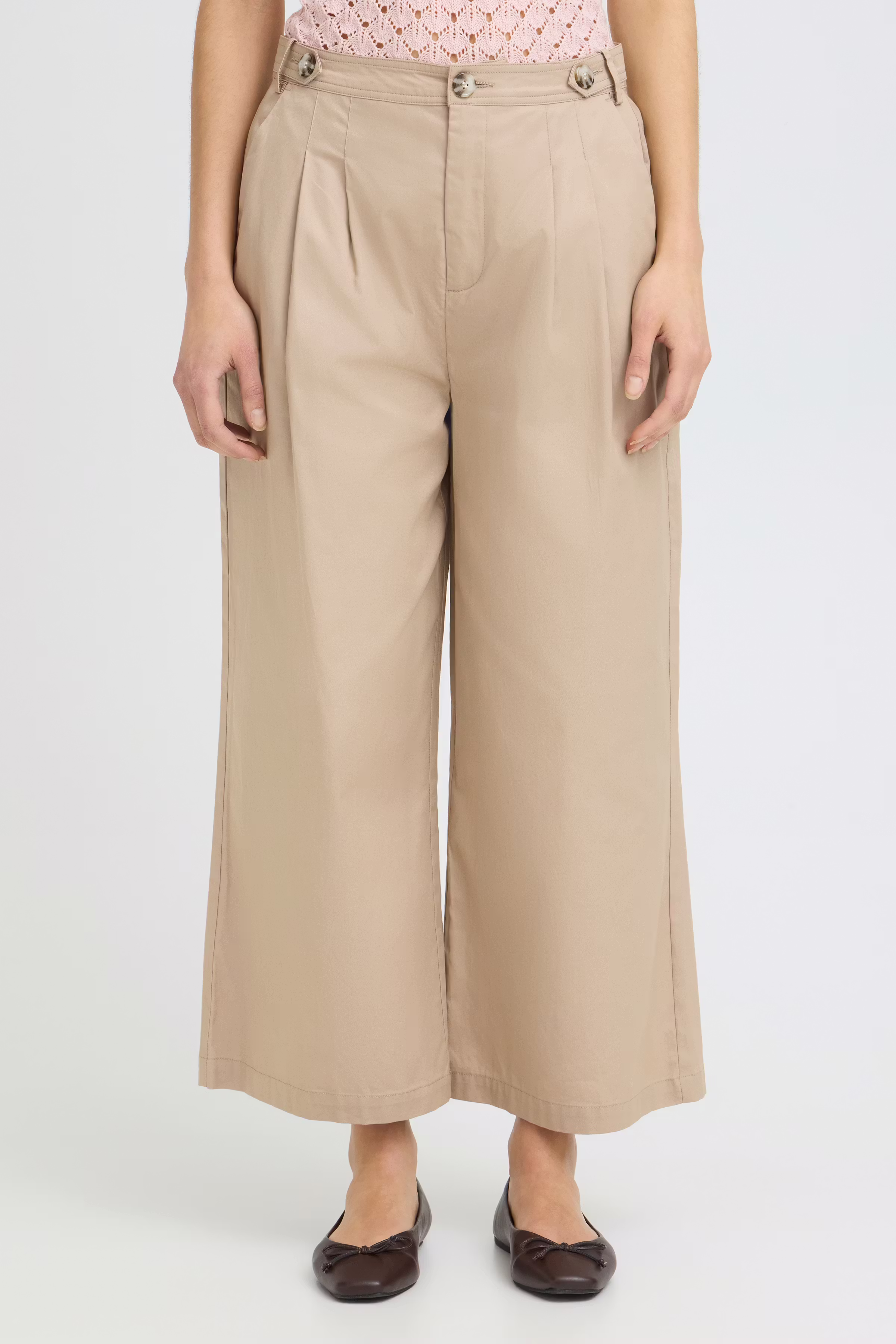 FRTRUE Hose LOOKBOOK FRONT 20617735-161213