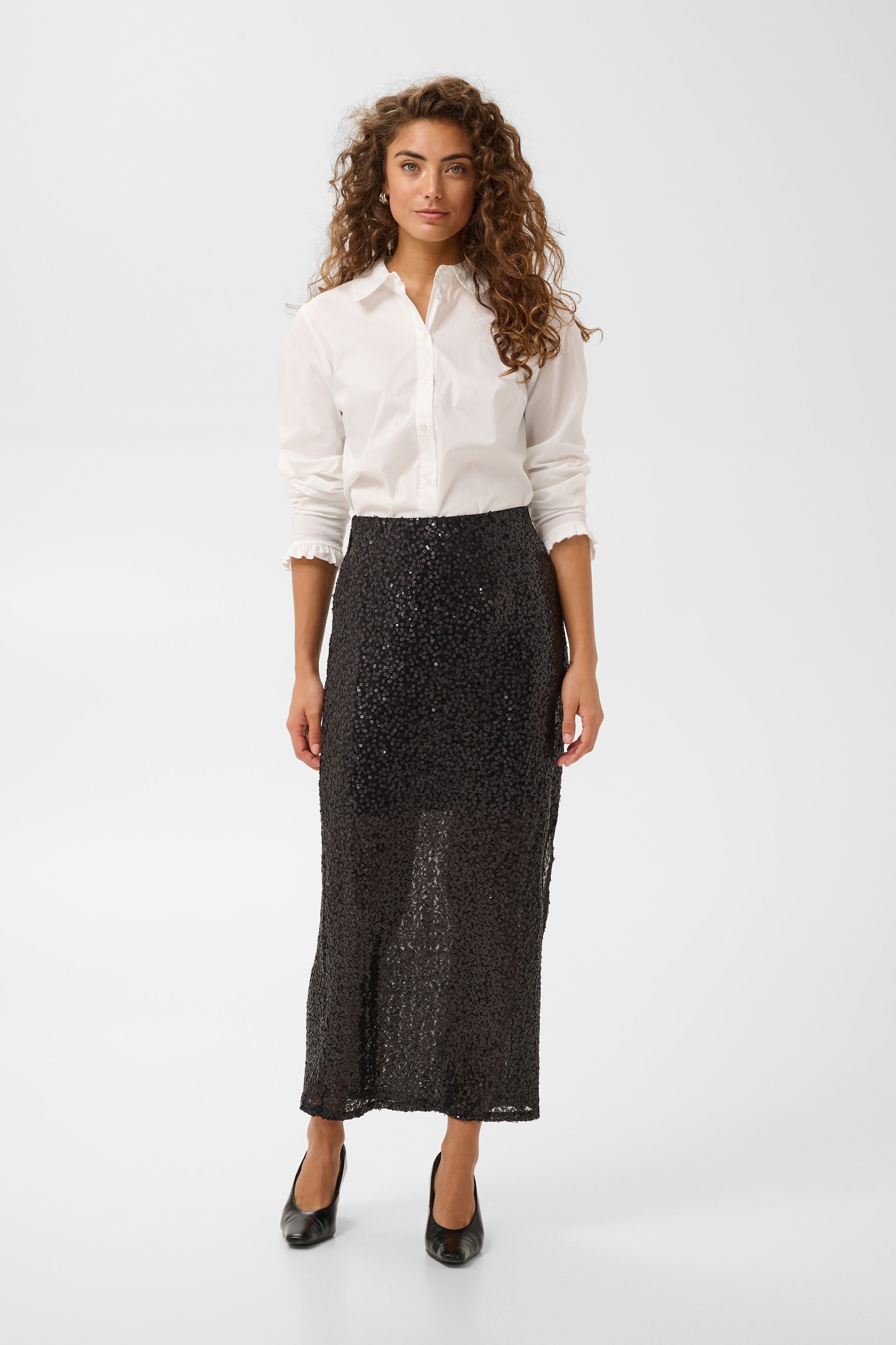 CUNYNNA Sequin skirt
 LOOKBOOK FRONT 50114029-194008