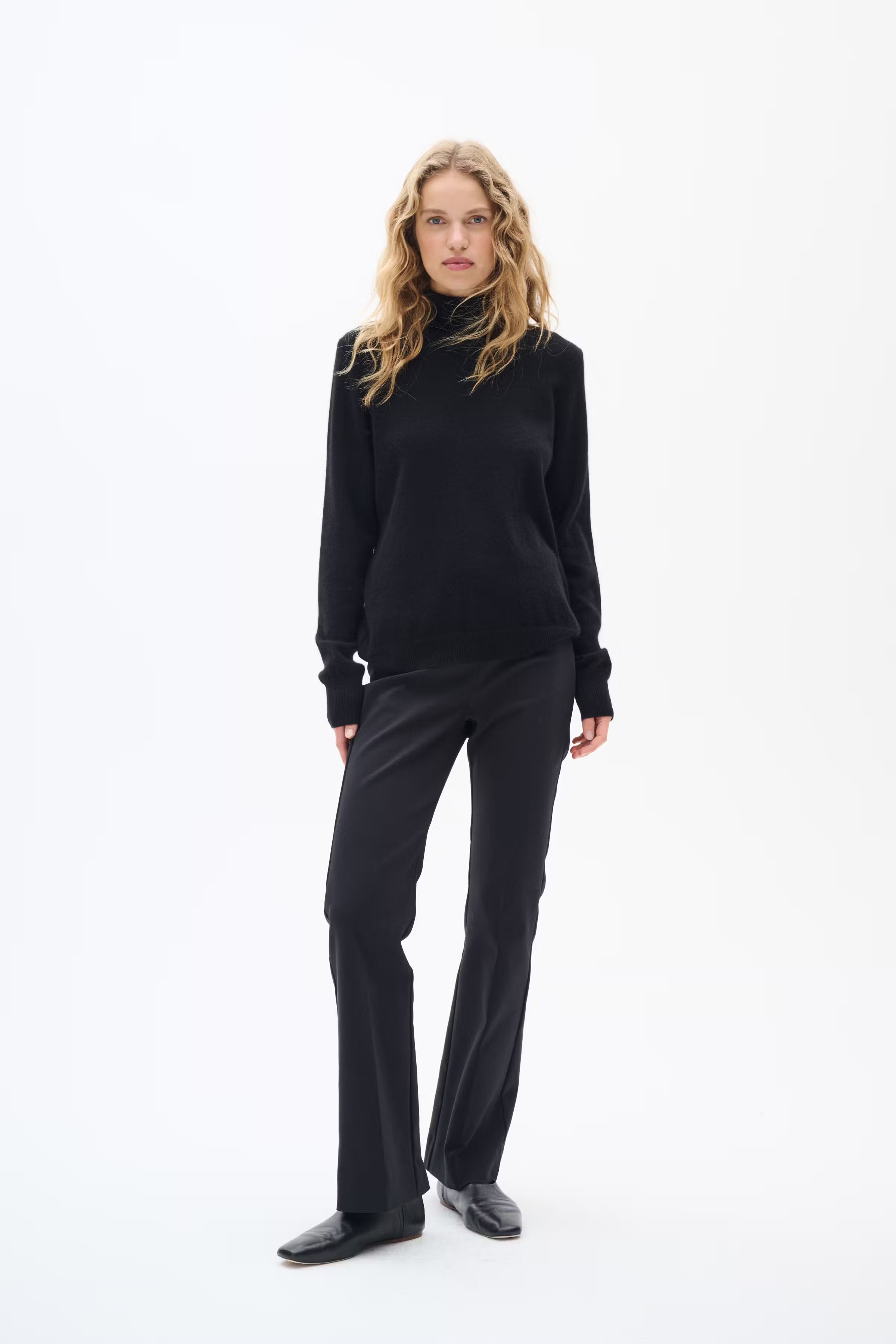 LukkaIW Rollneck Cashmere Pullover LOOKBOOK FRONT 30108211-194008