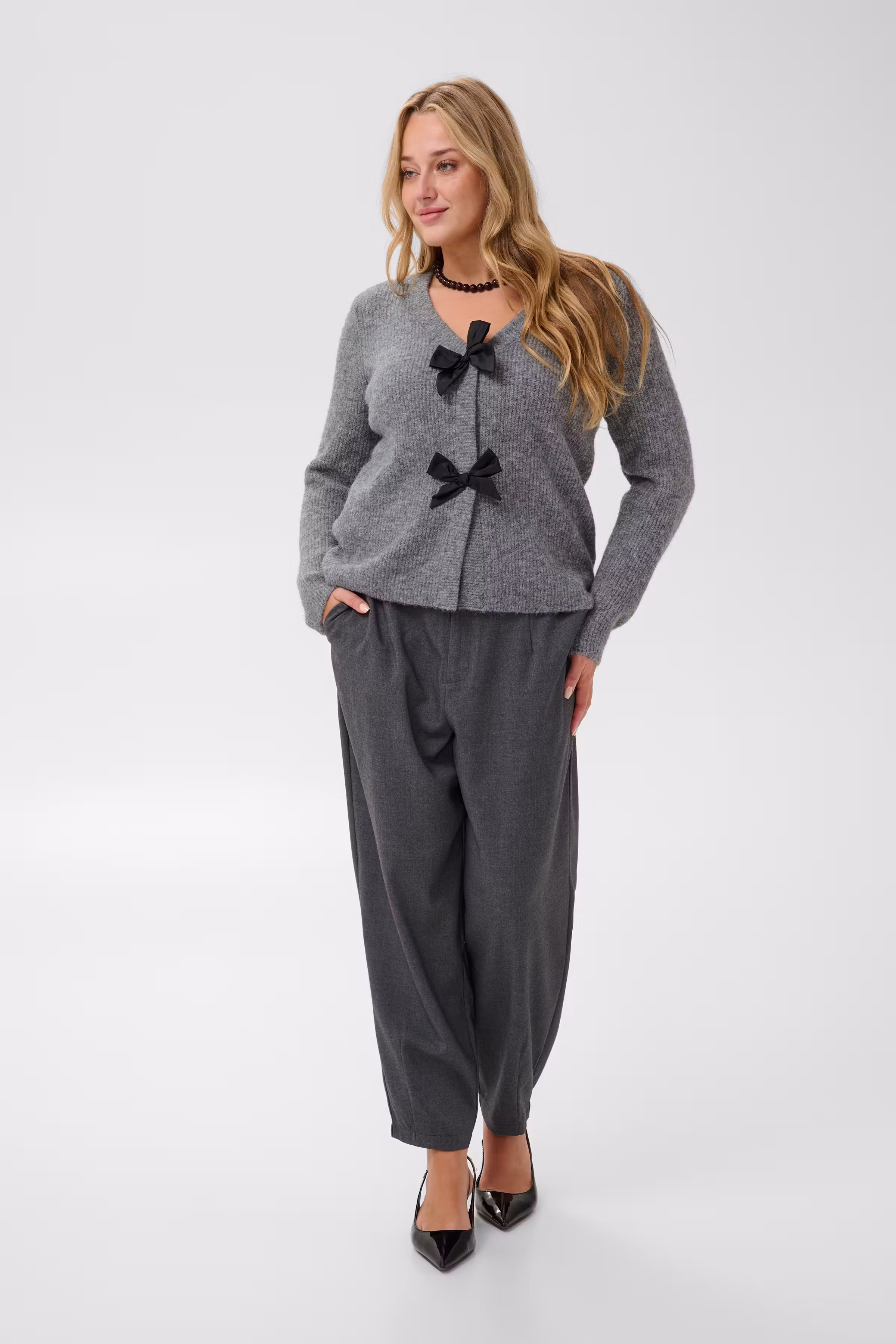 KCmai Cardigan LOOKBOOK FRONT 10584522-100123