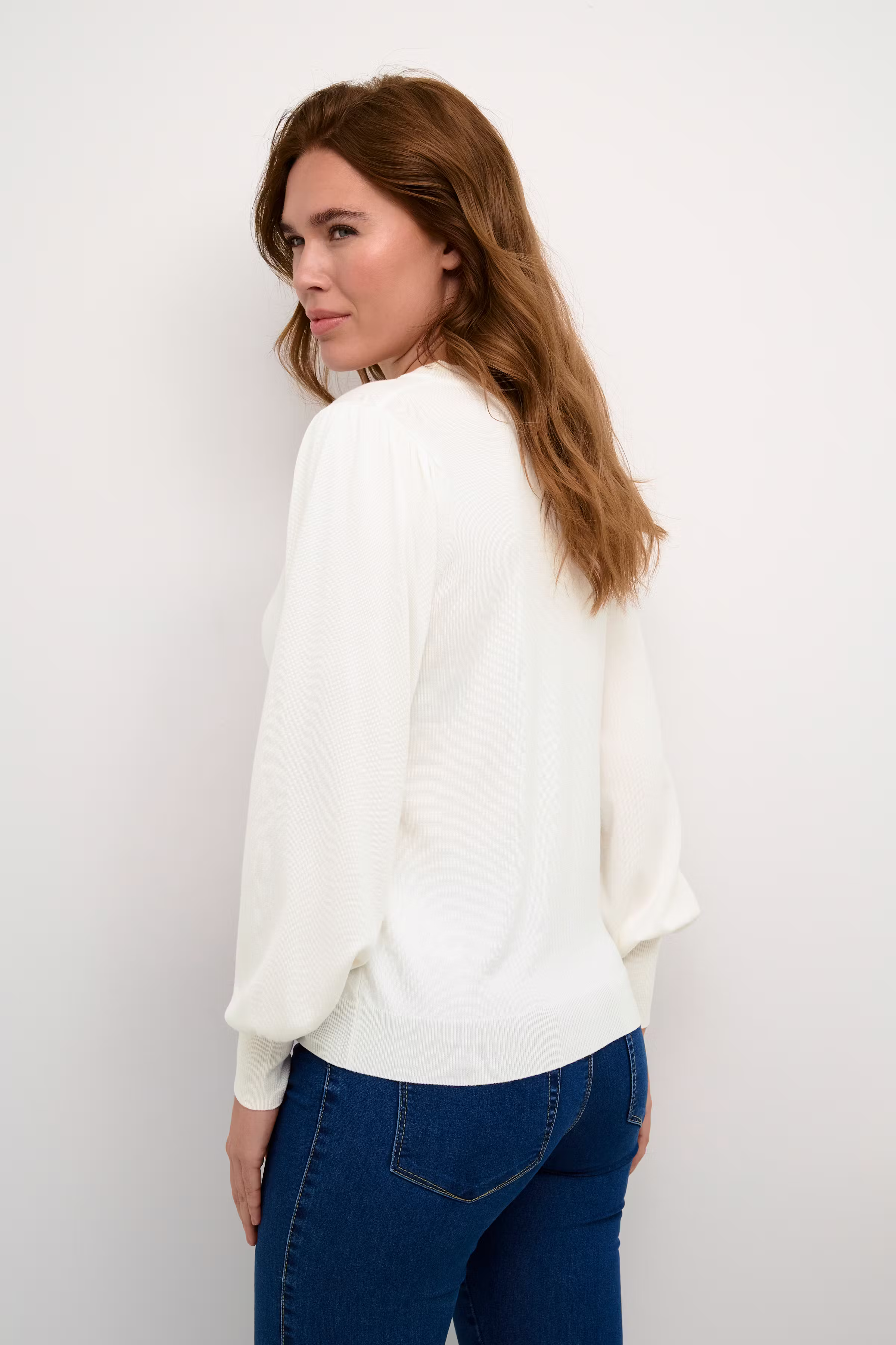 KAlizza Pullover LOOKBOOK BACK 10508277-110602