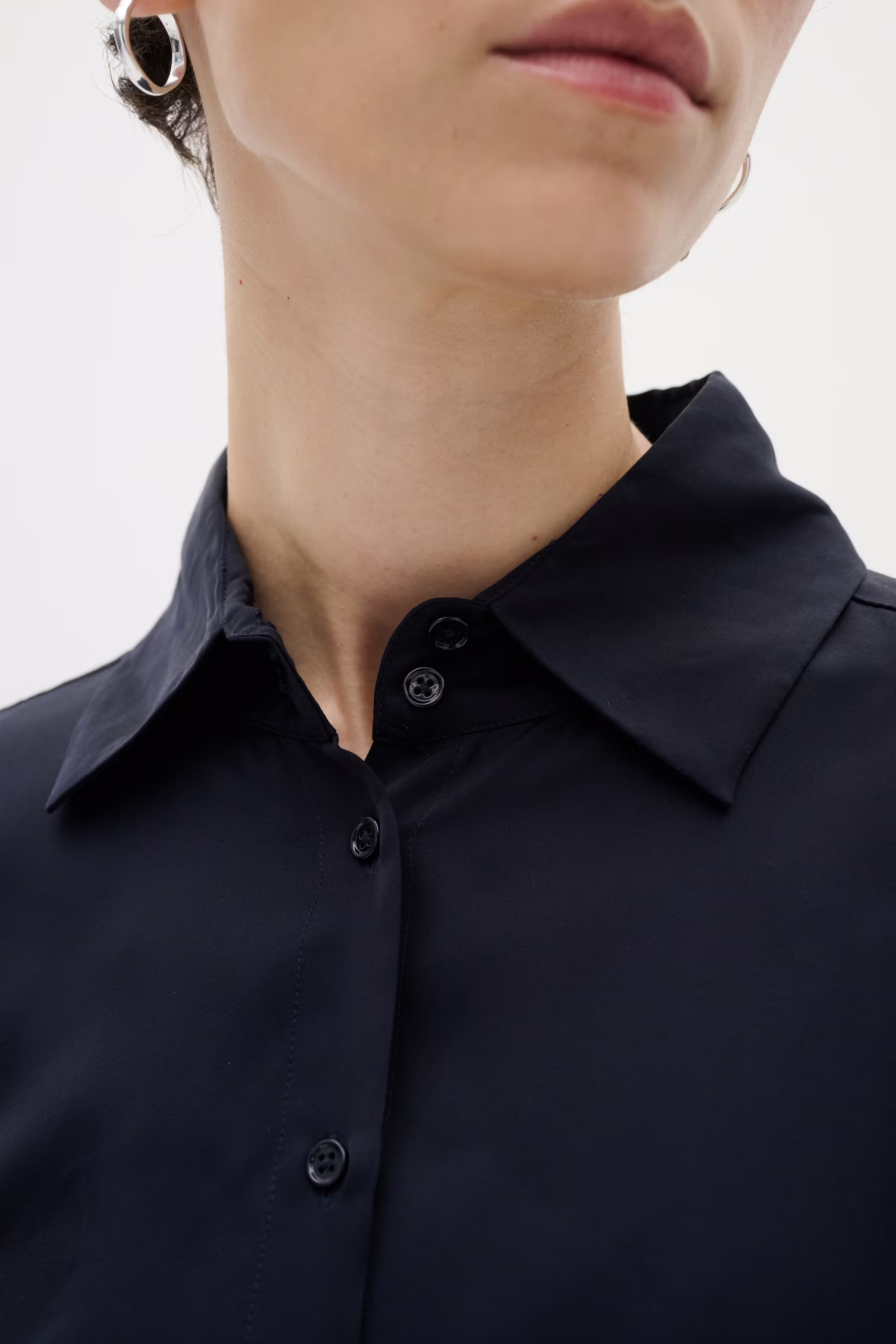 PaulineIW Overhemd LOOKBOOK DETAIL 30105681-300005