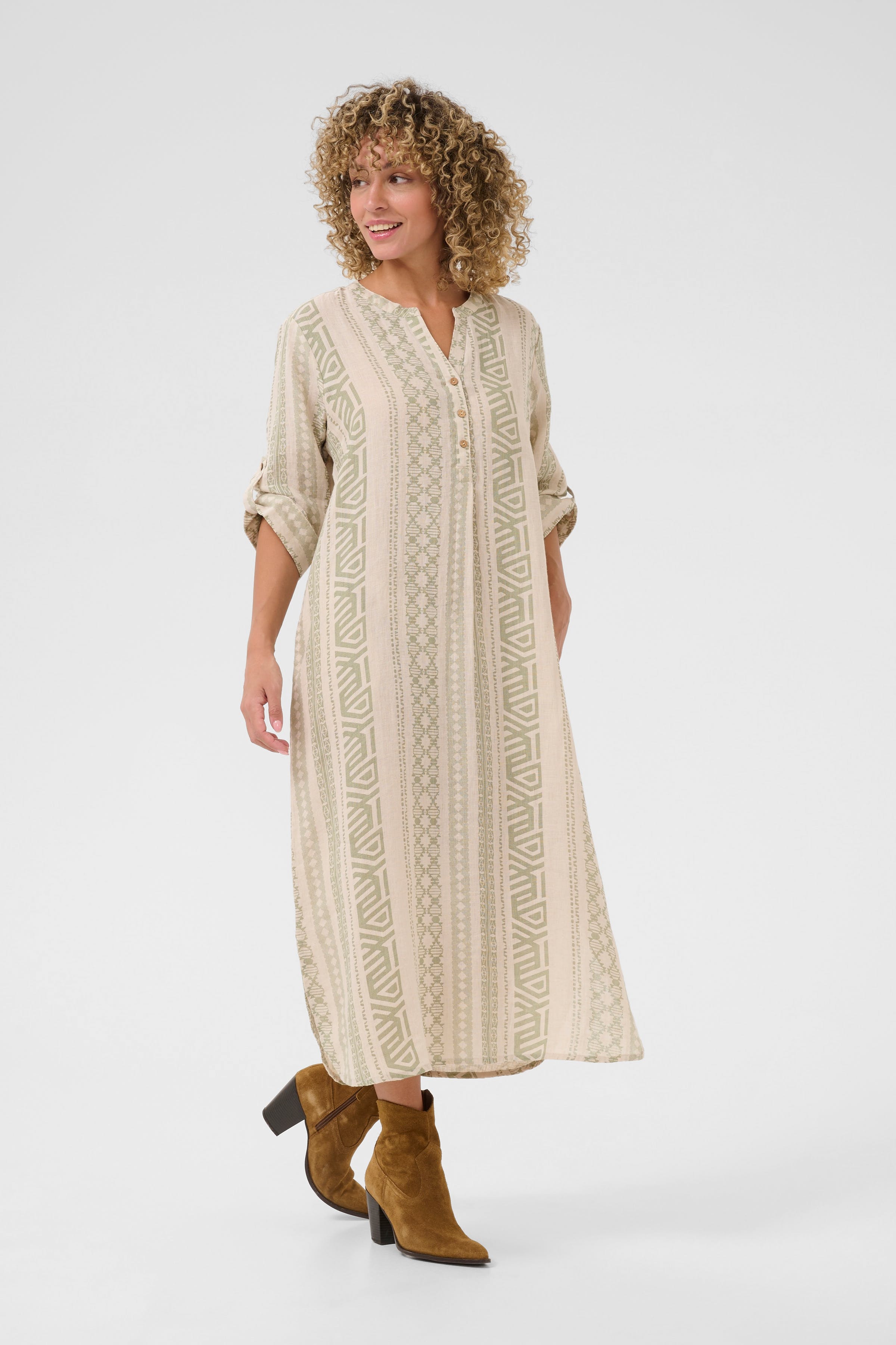 CRBellis Linen dress LOOKBOOK FRONT 10611577-107747