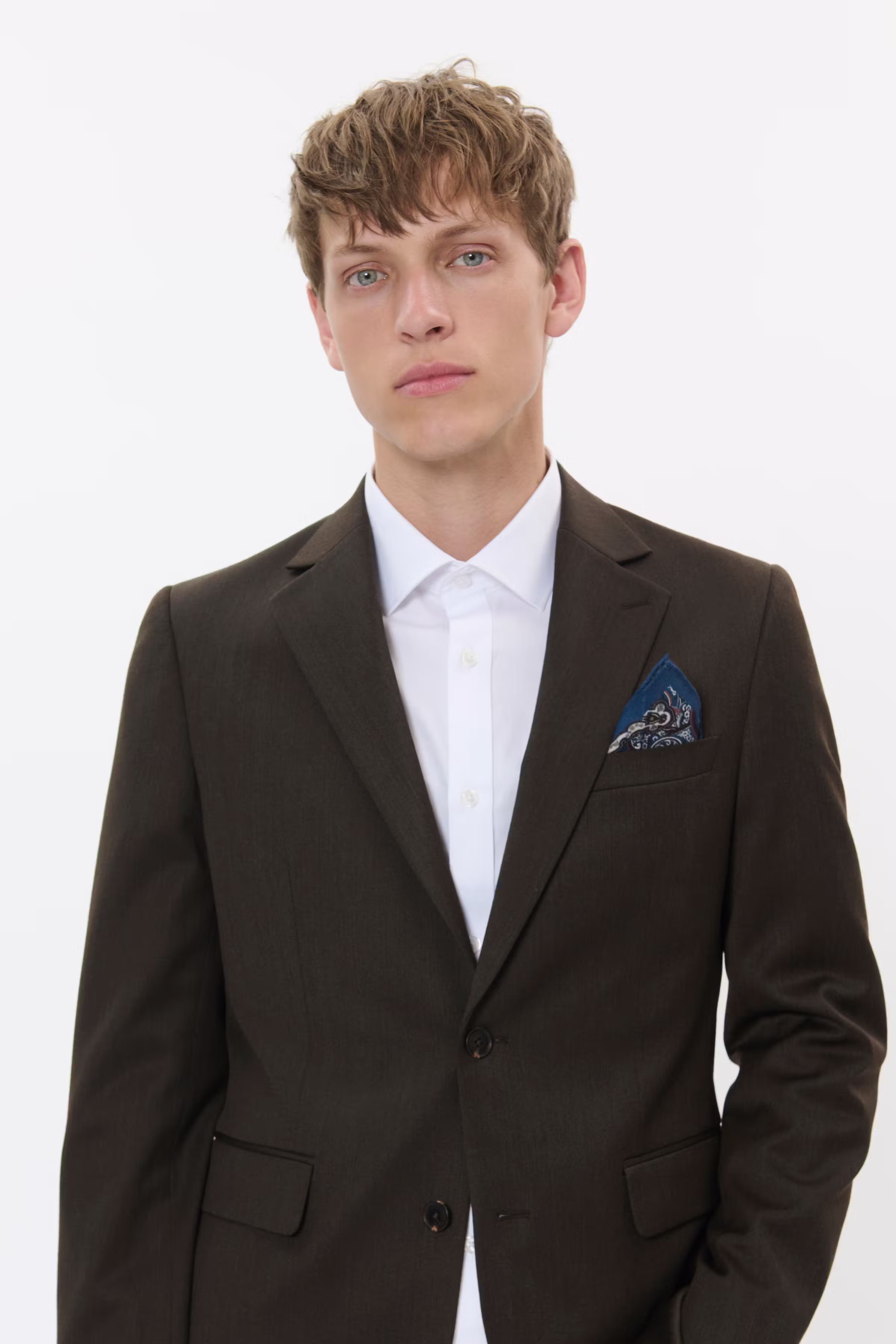 MAHankie Scarf LOOKBOOK FRONT 30208010-194026