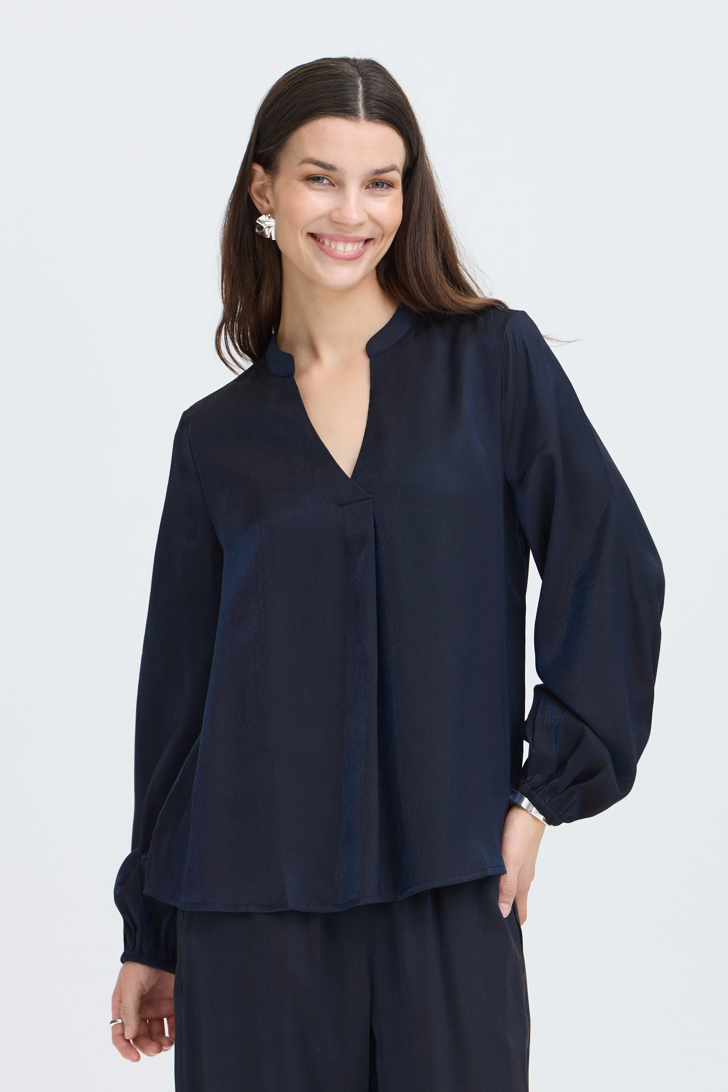 FRHIRA Bluse LOOKBOOK FRONT 20618667-194011