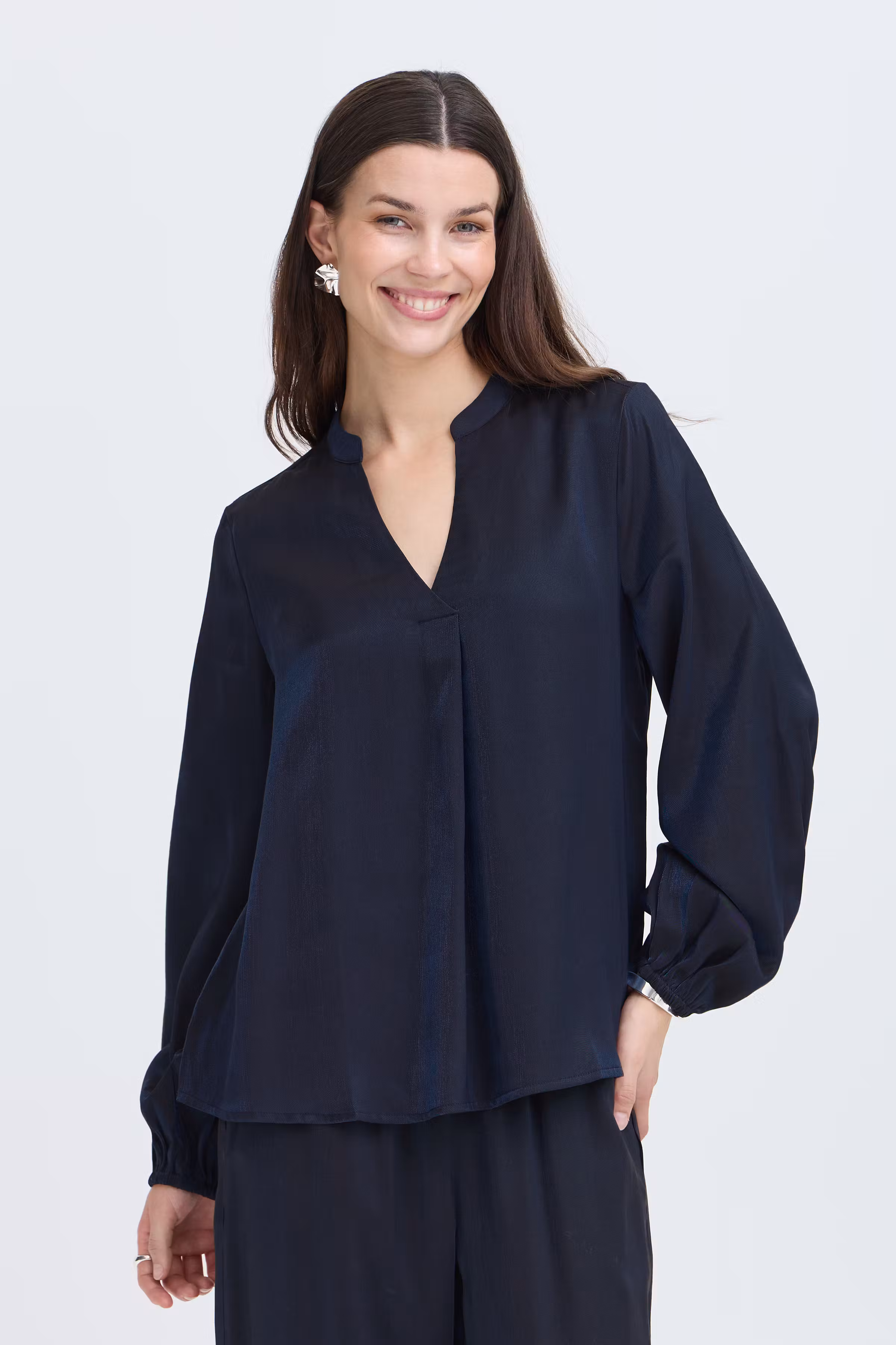 FRHIRA Bluse LOOKBOOK FRONT 20618667-194011