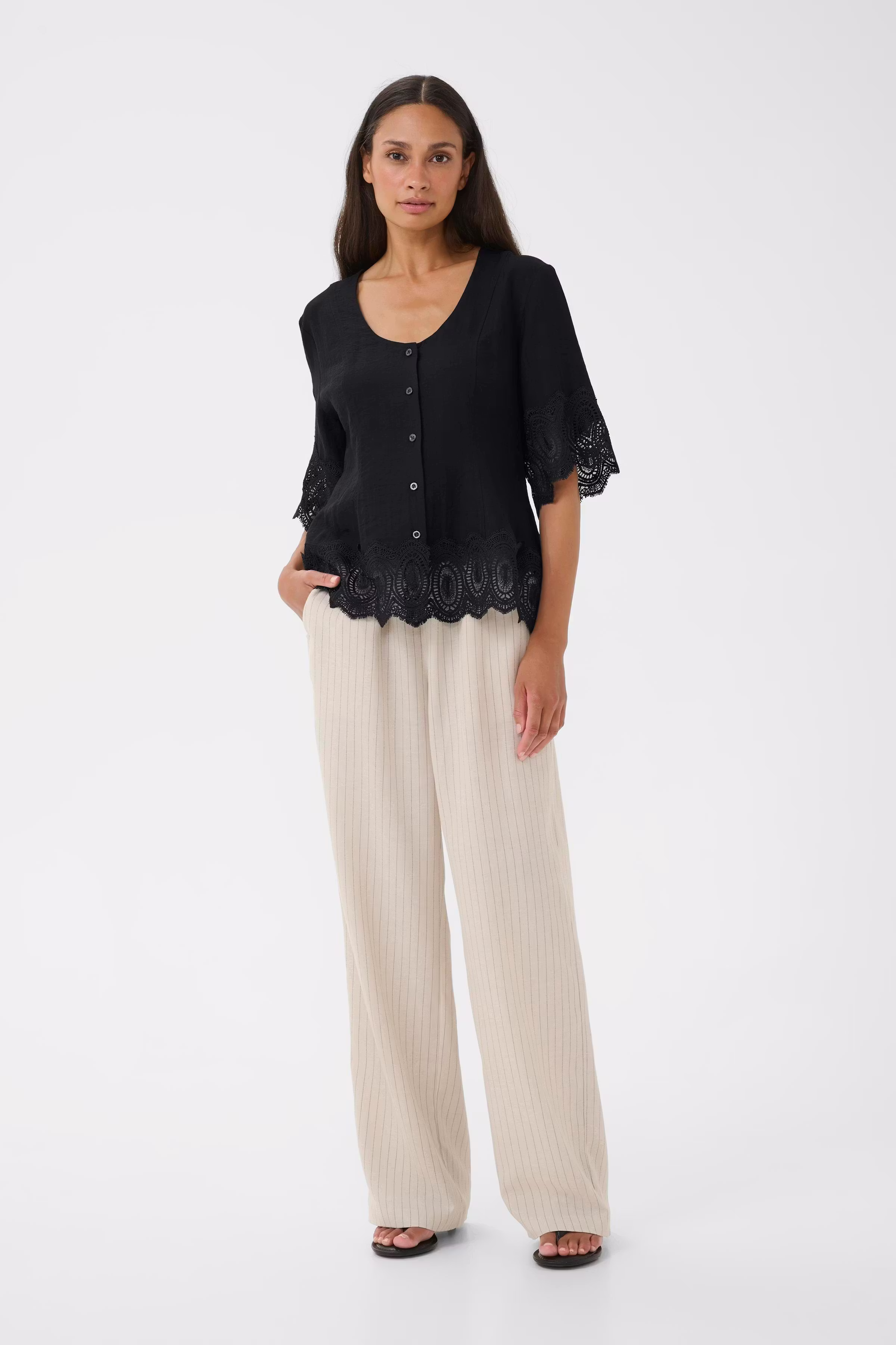 KBUrith Blouse LOOKBOOK FRONT 10105943-194008