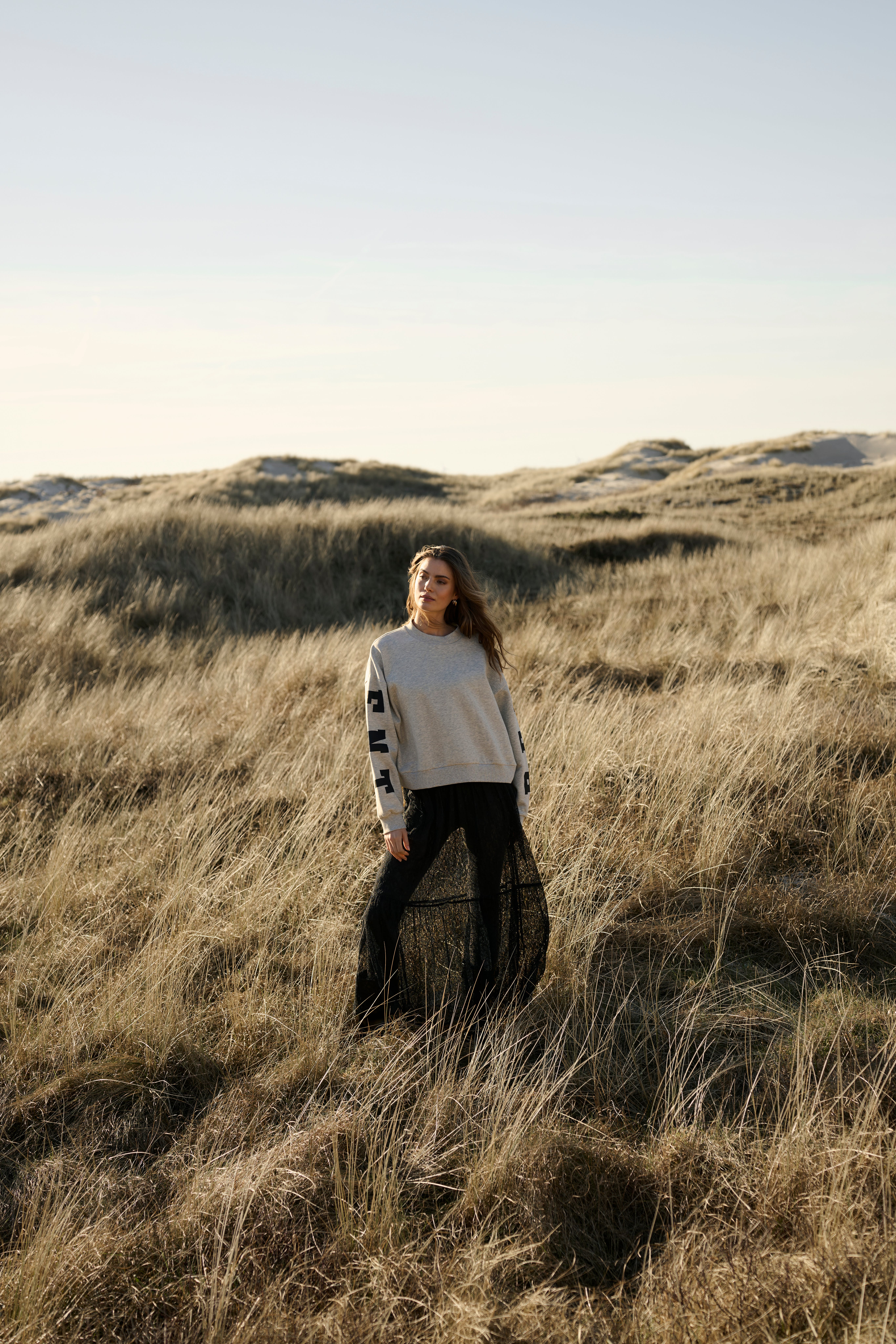 KAlise Sweatshirt LOCATION NONE 10510868-100123