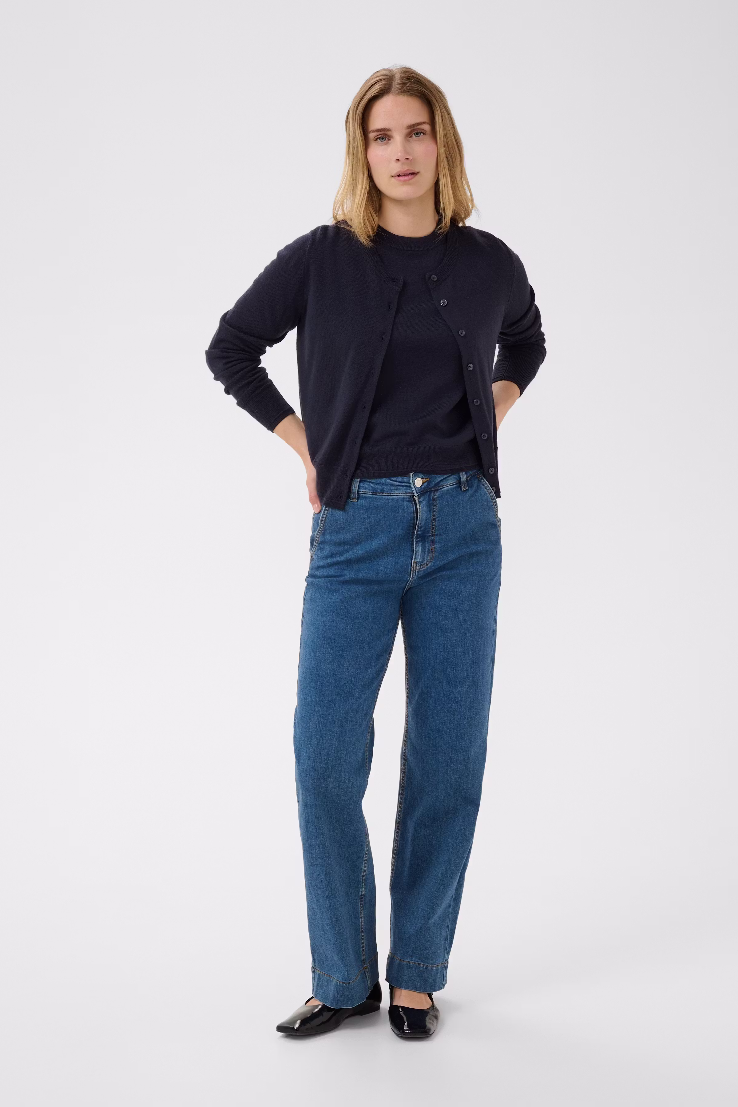 NoelaniPW Cardigan LOOKBOOK FRONT 30309793-194013