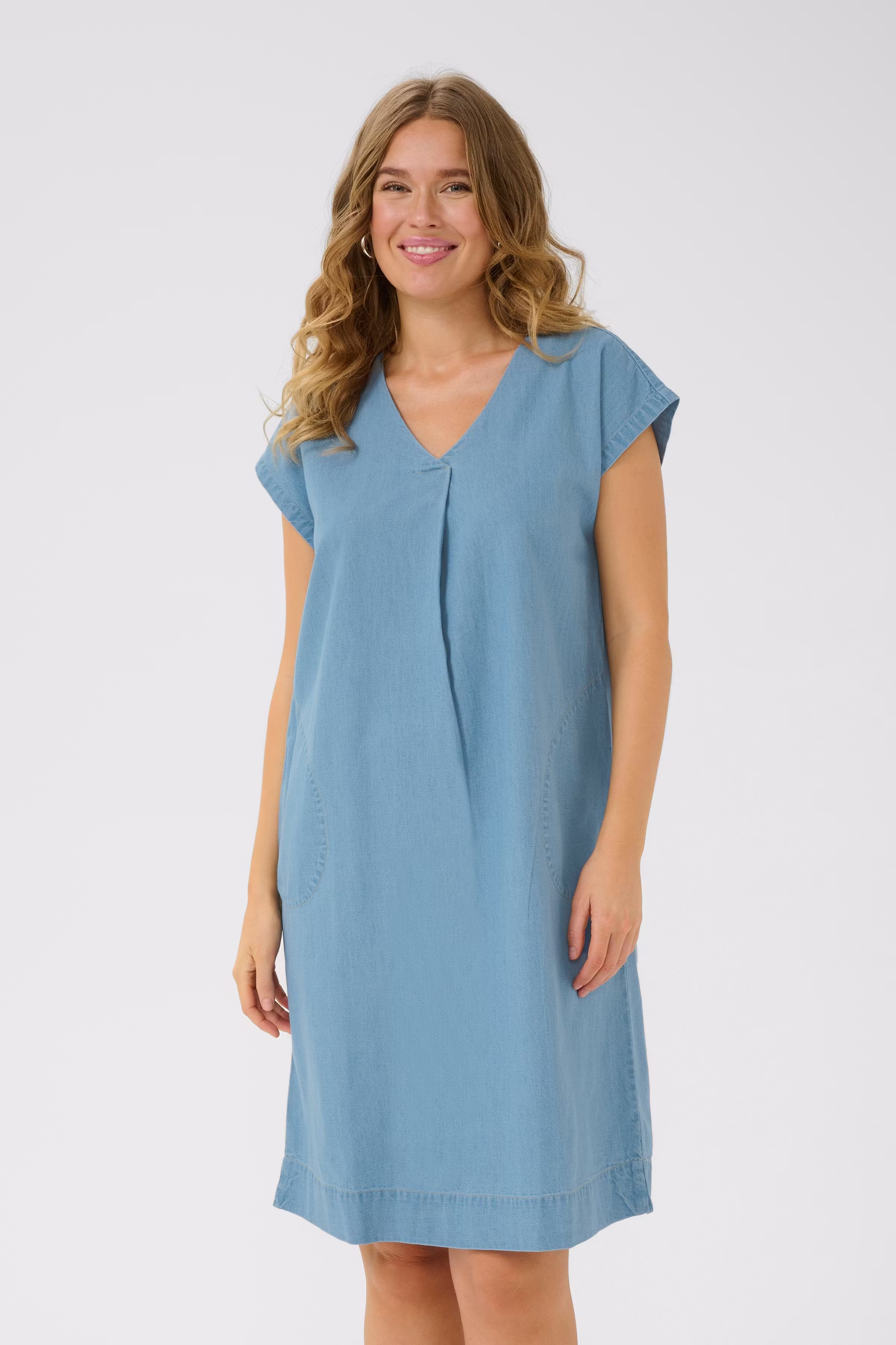 BPditte Kleid LOOKBOOK FRONT 10590917-105707B