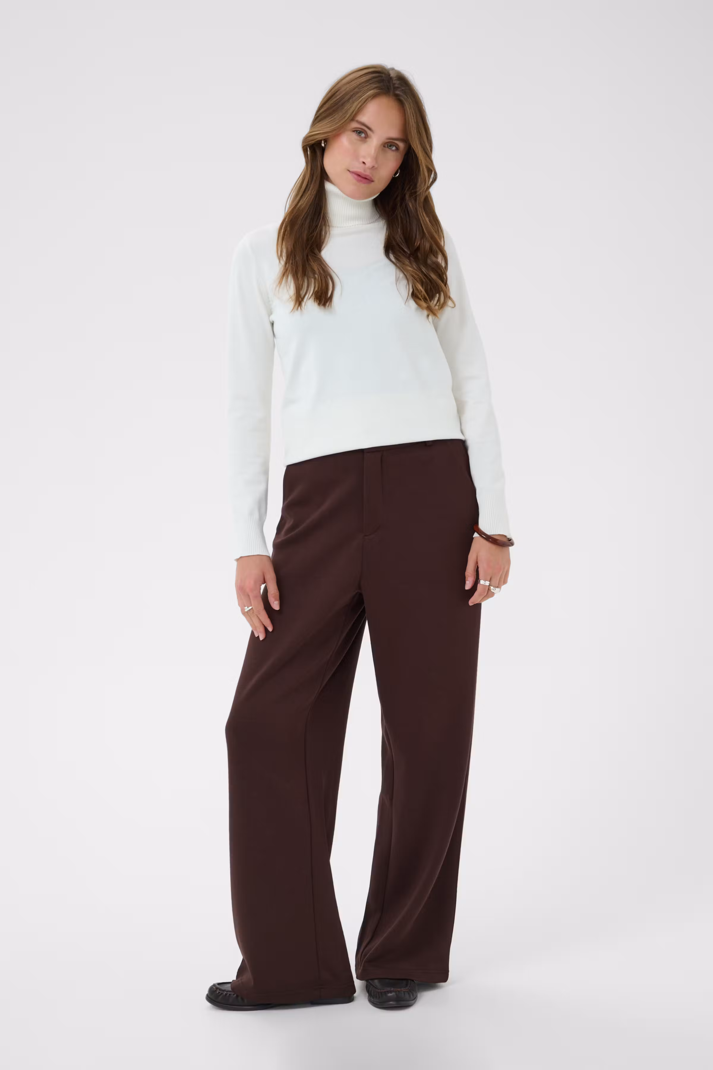 TutuSZ Hose LOOKBOOK FRONT 30516023-191619