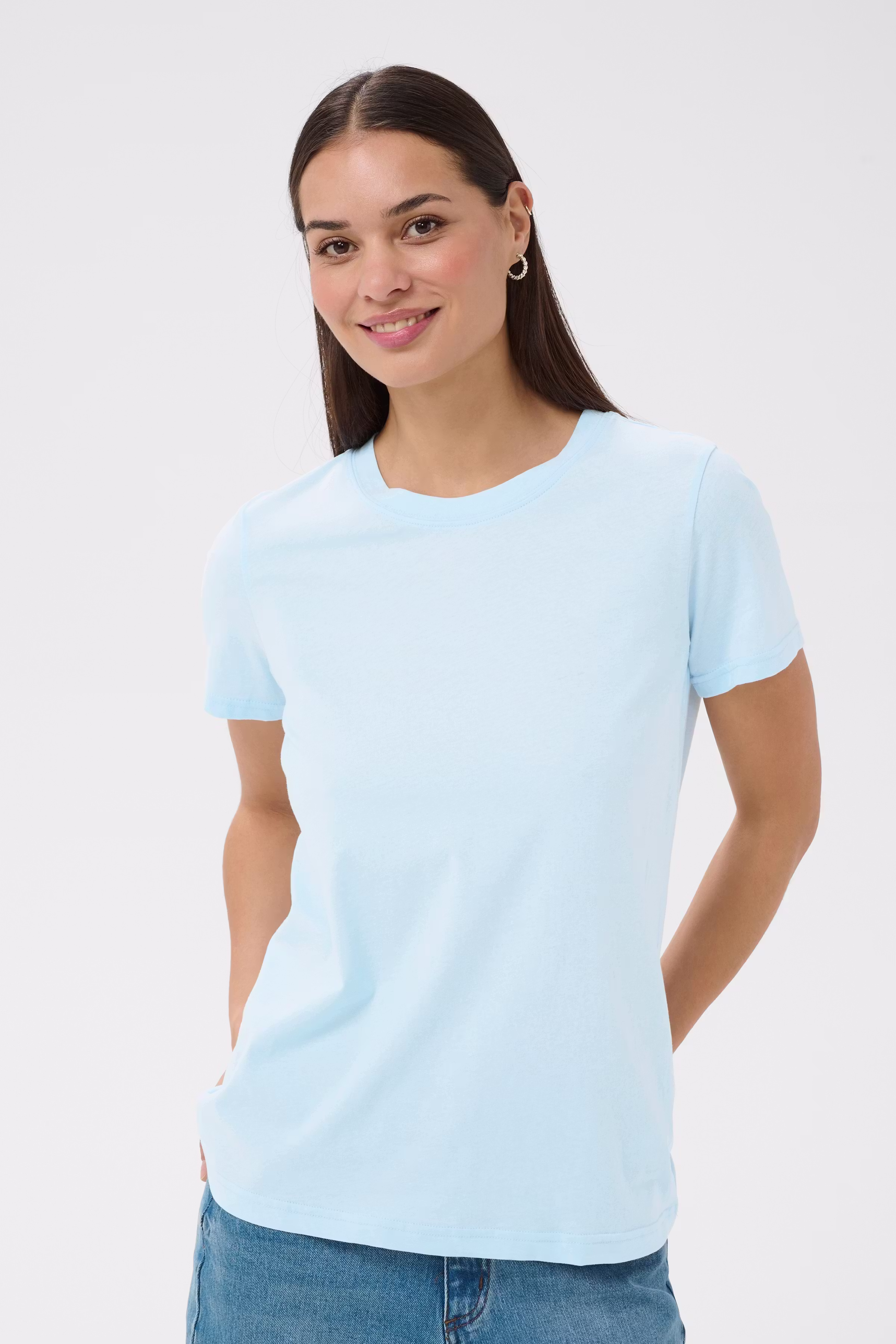 KAmarin T-shirt LOOKBOOK FRONT 10506137-144005