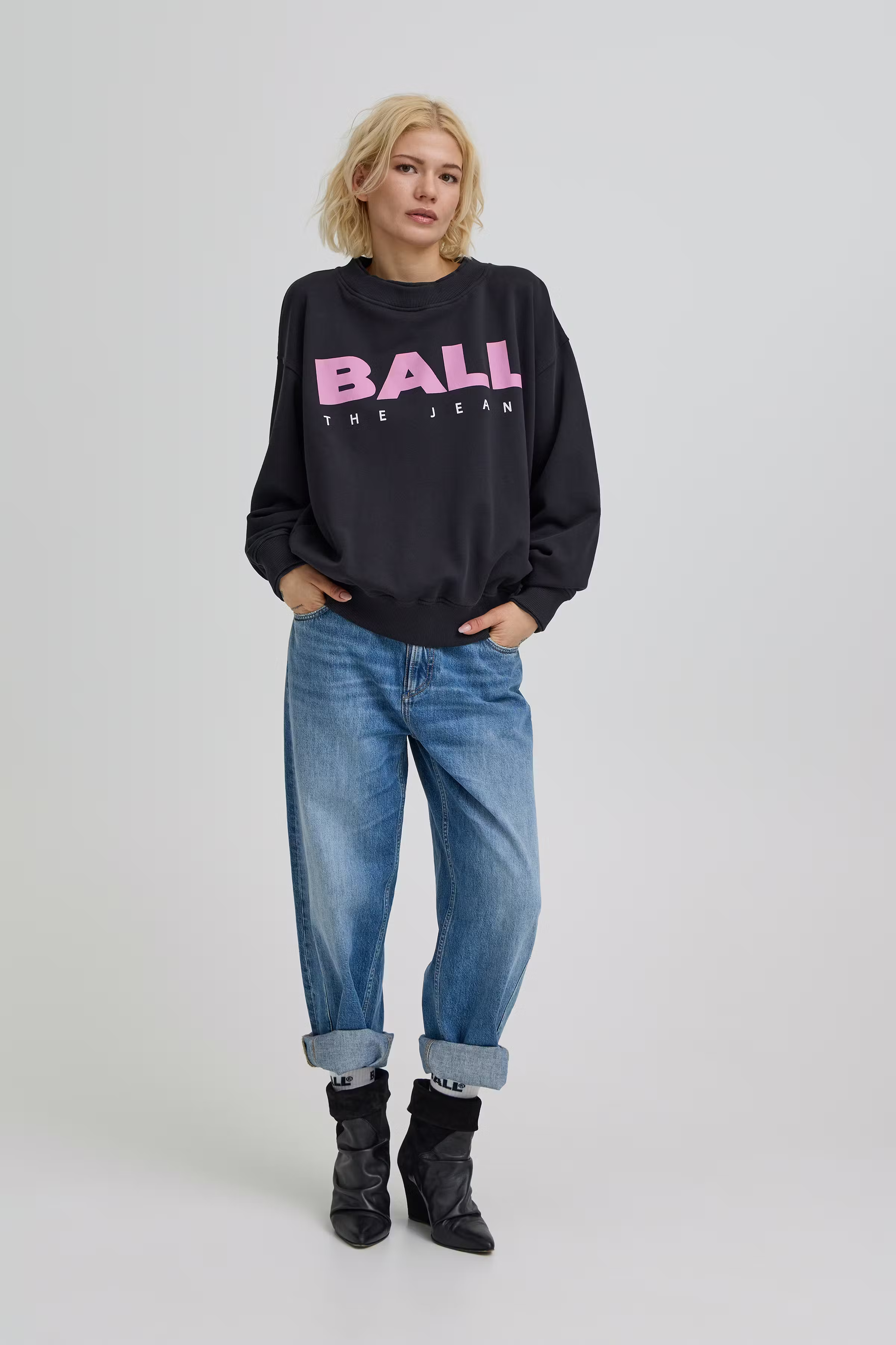 BASIMONA Sweatshirt LOOKBOOK FRONT 50405055-193911