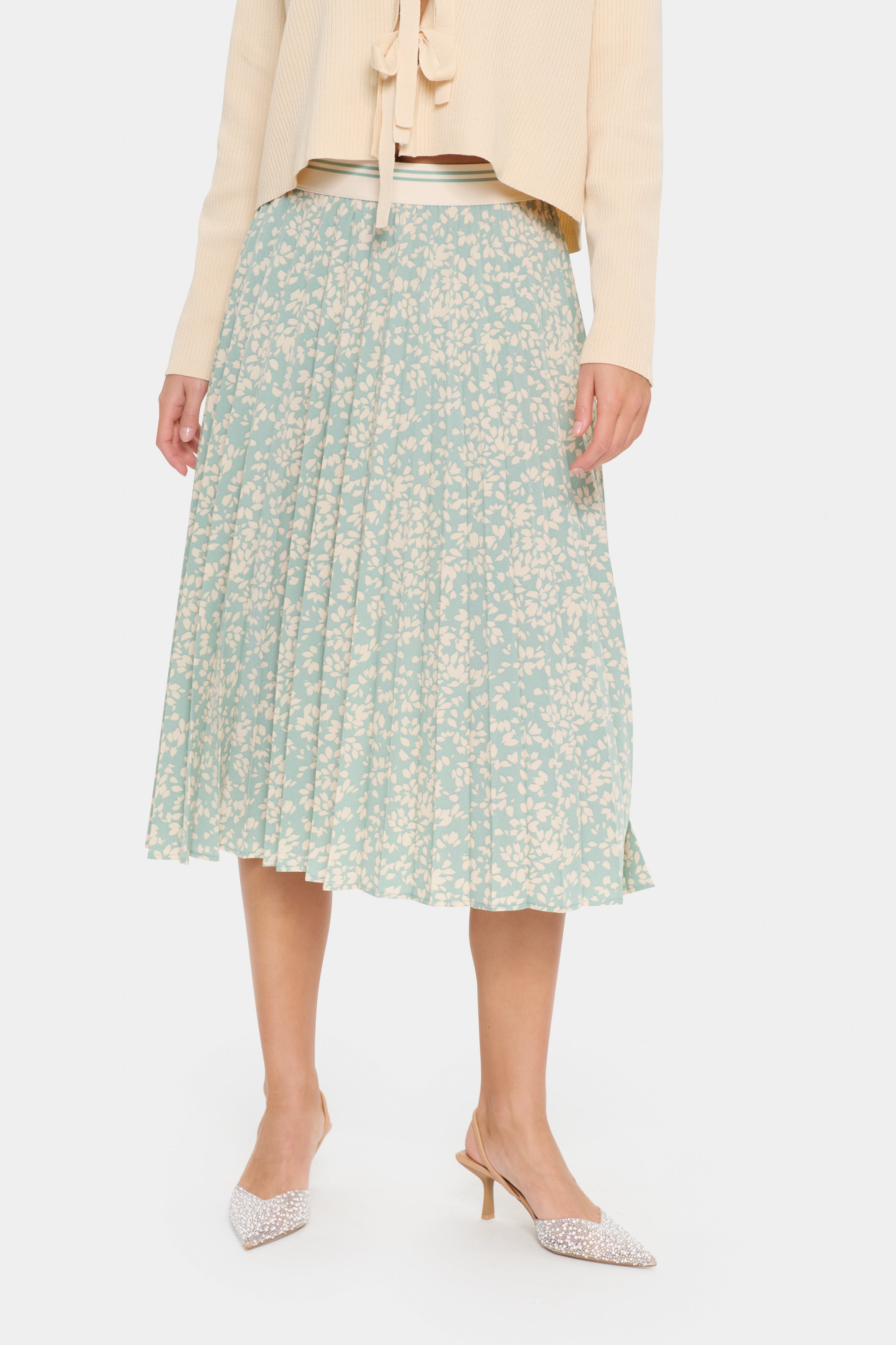 LindySZ Skirt LOOKBOOK FRONT 30514270-303983