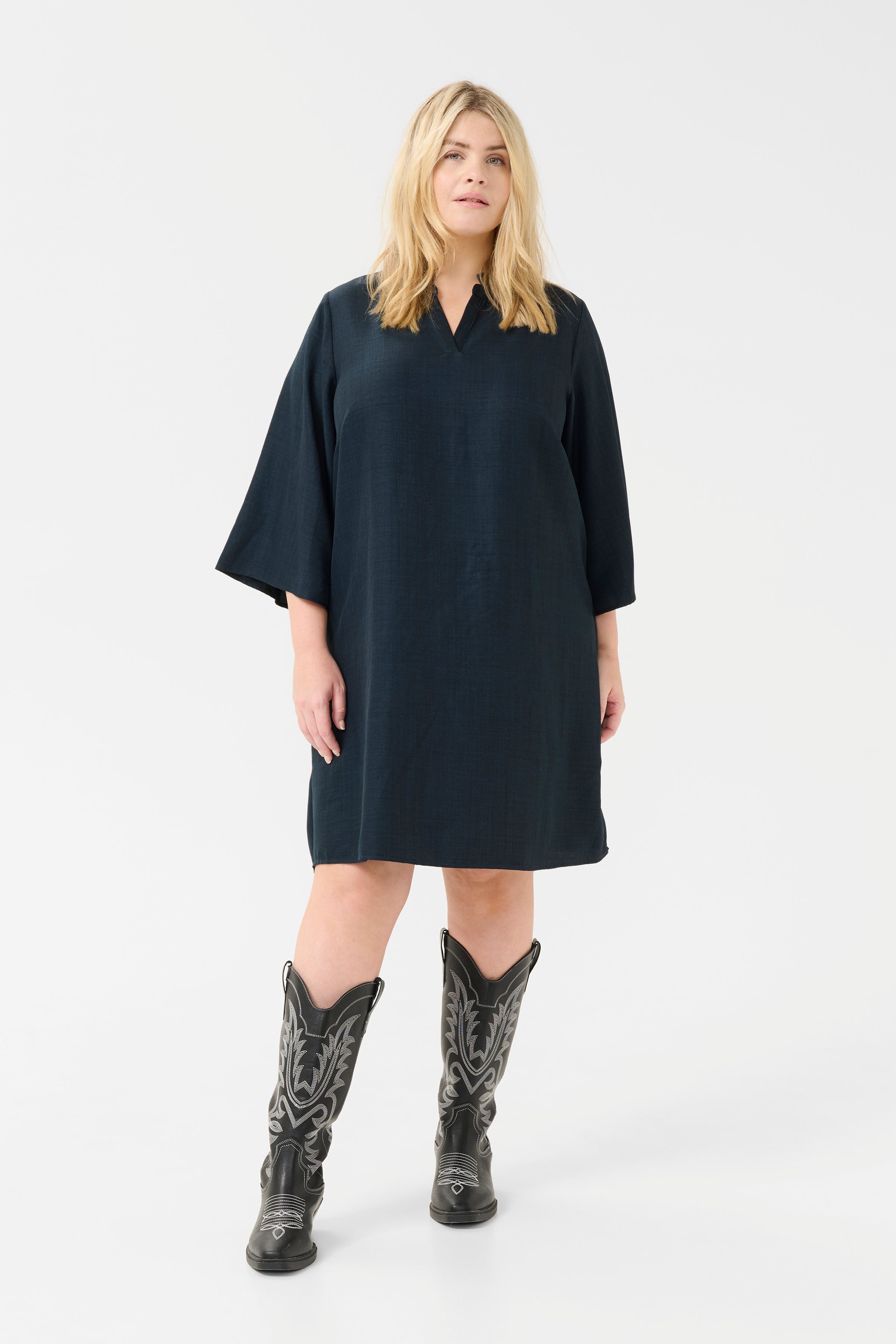 KCellinor Tunic LOOKBOOK FRONT 10583394-107974