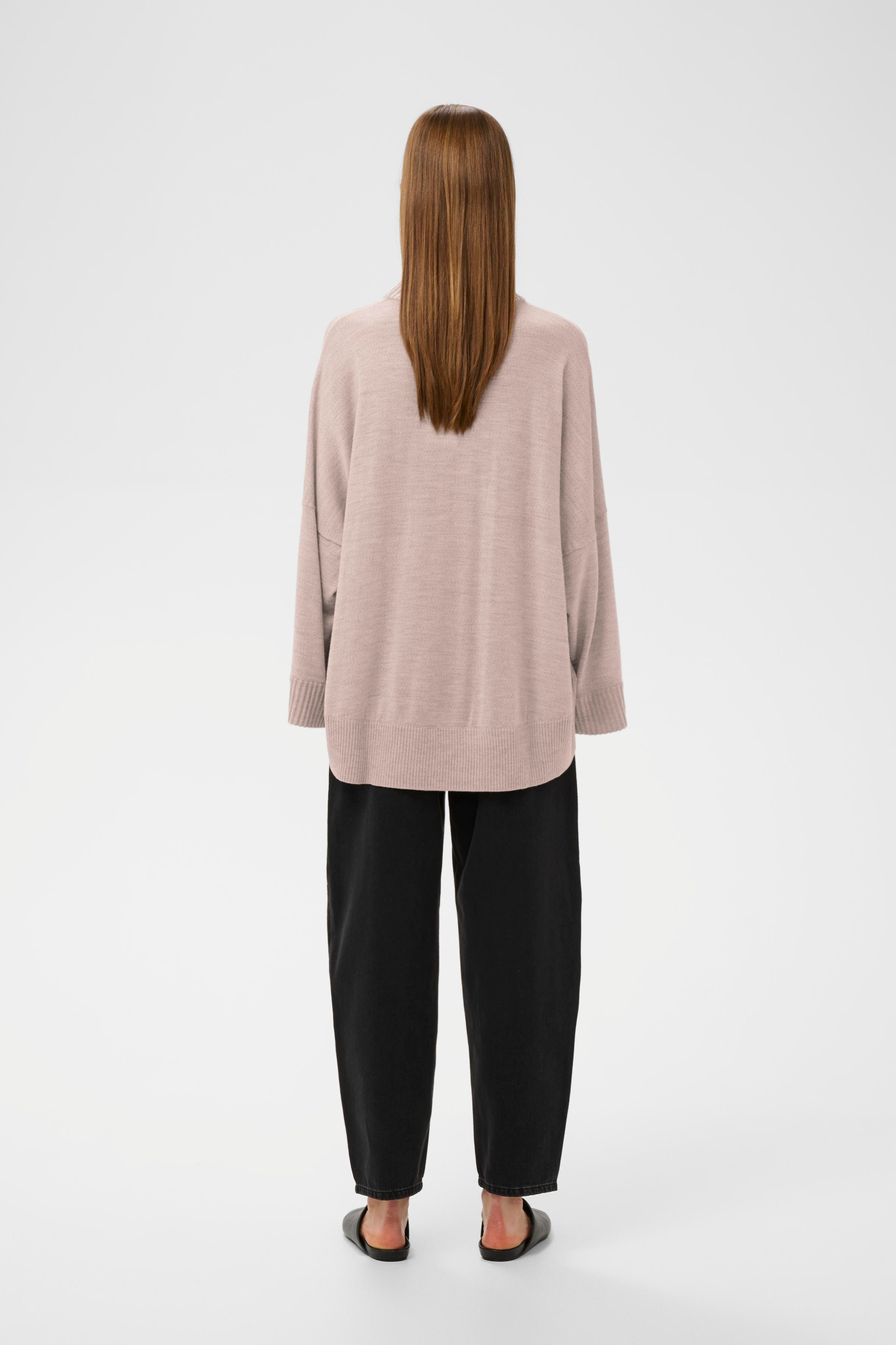 EternalIW Biella Pullover LOOKBOOK BACK 30107838-300868