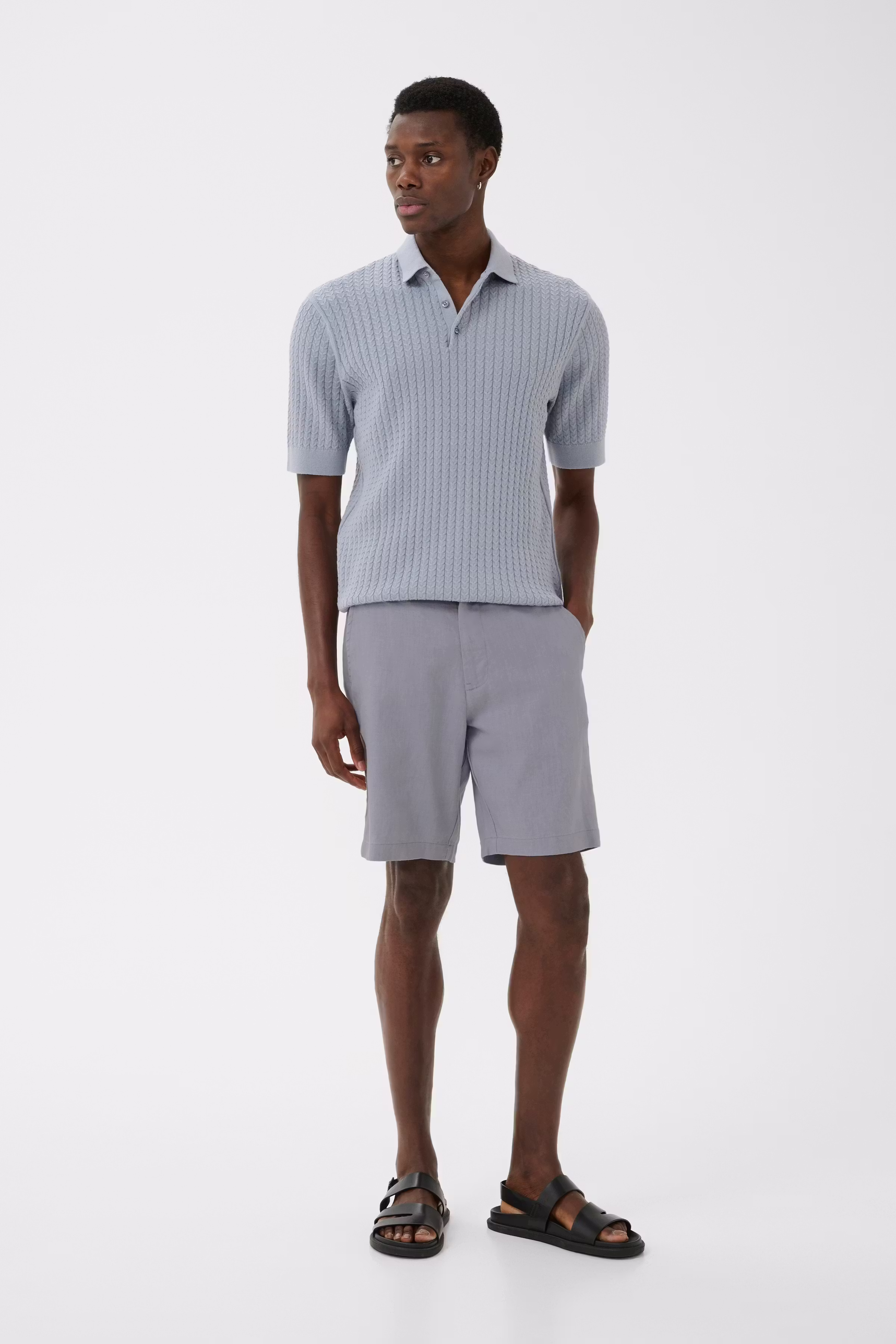 MAharlow Shorts LOOKBOOK FRONT 30209072-154307