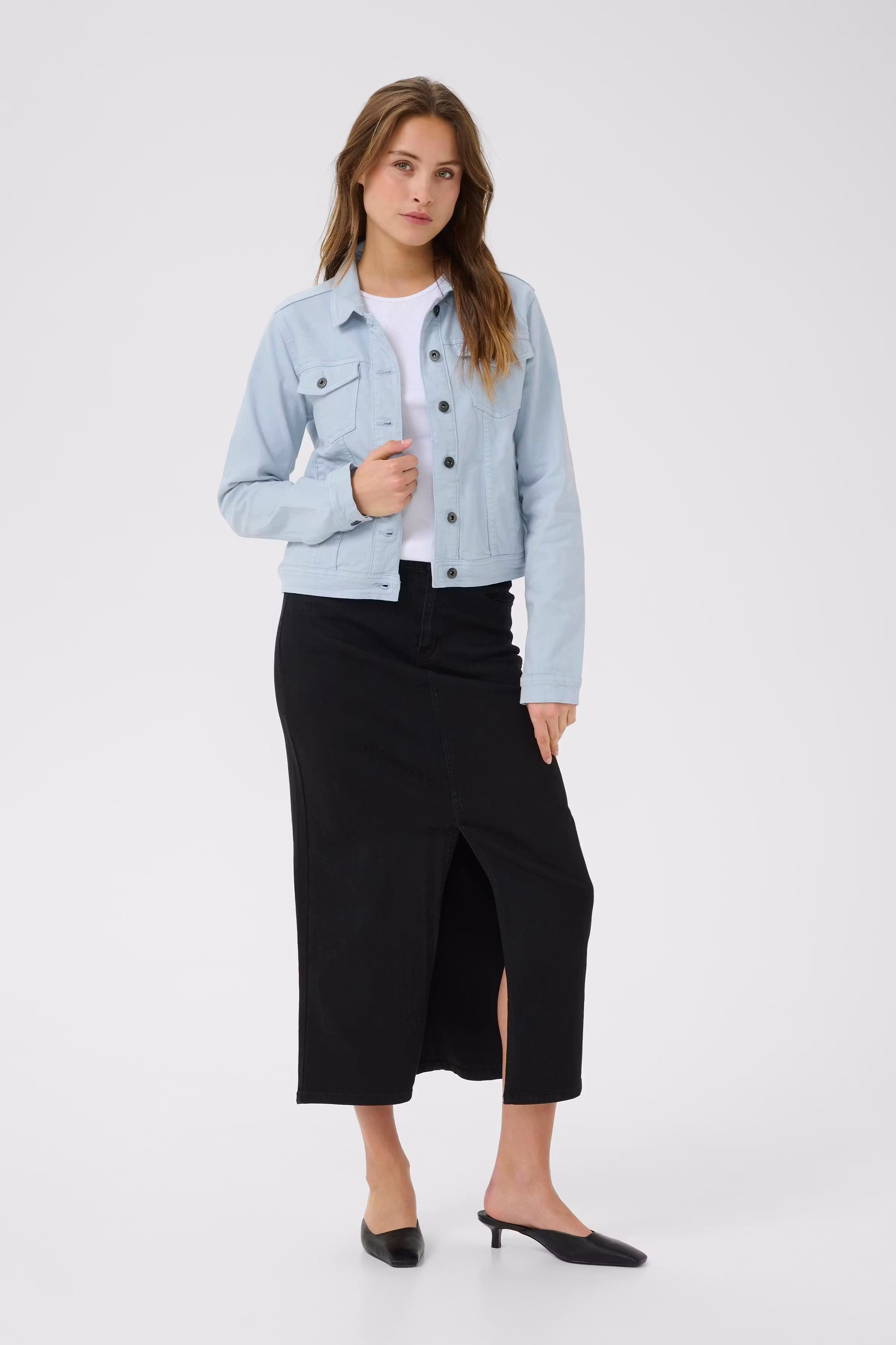 KAzelina Denim Jacket LOOKBOOK FRONT 10506287-164016