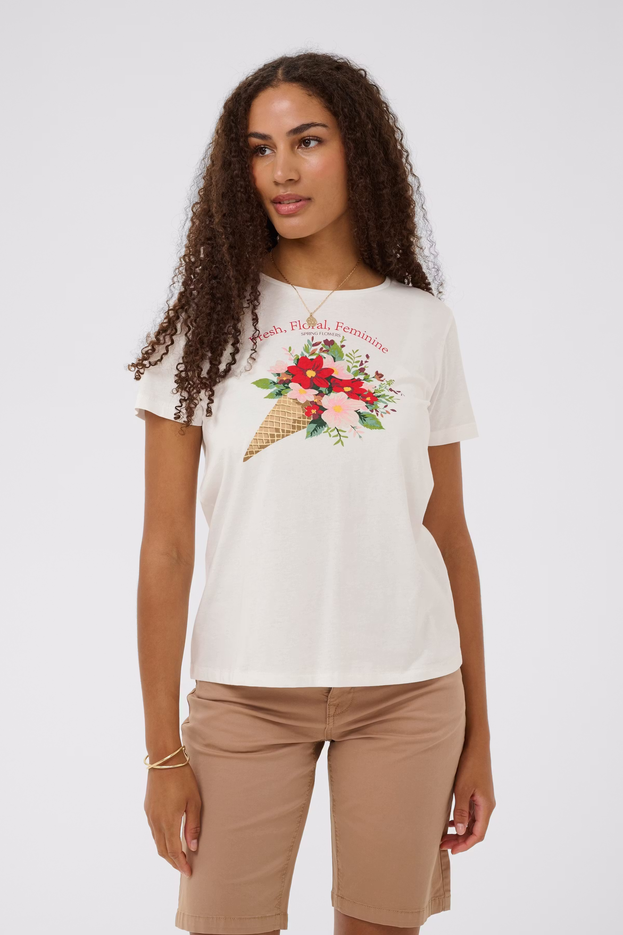 CRJoliy T-shirt LOOKBOOK FRONT 10614869-109232
