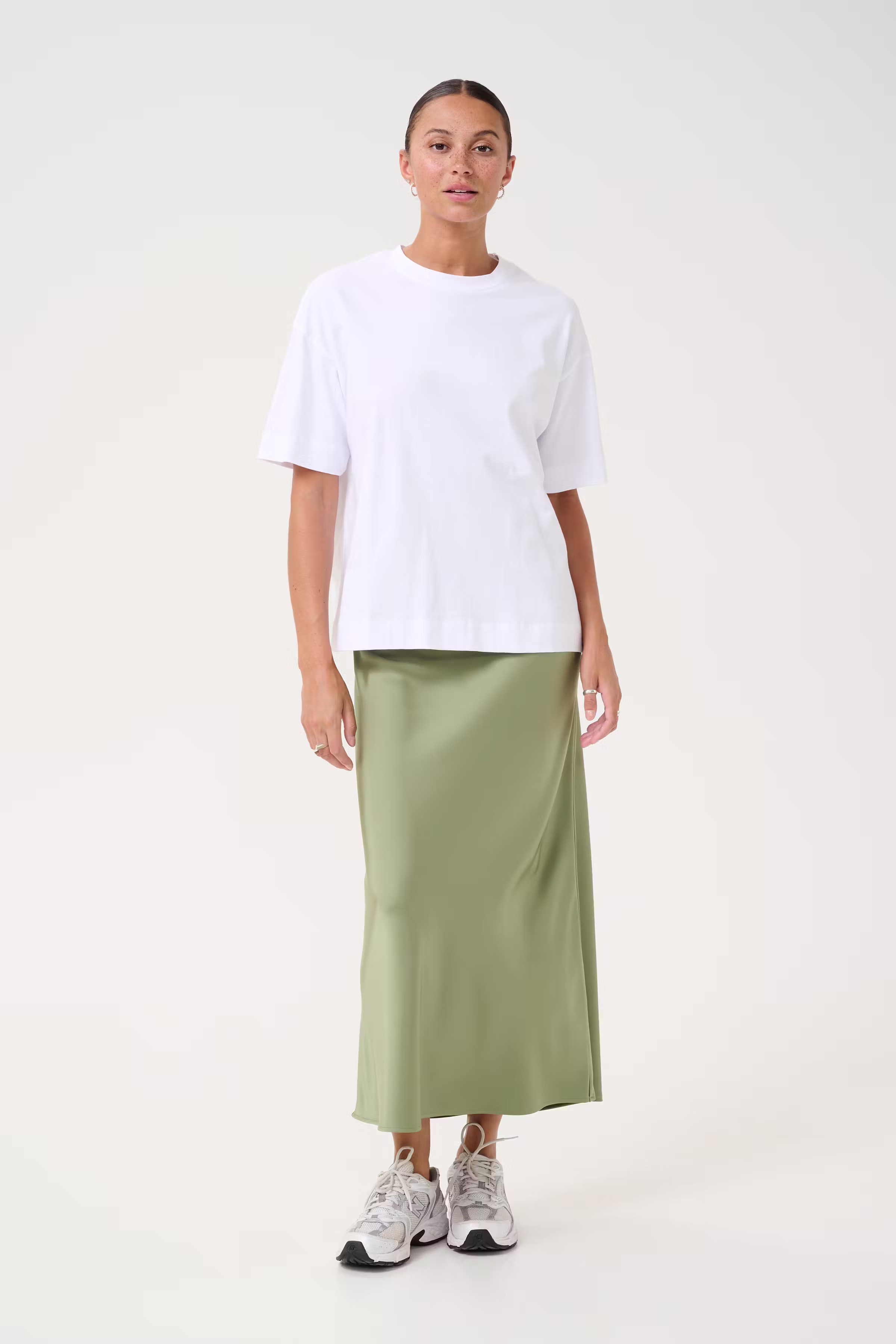 KAhill Skjørt LOOKBOOK FRONT 10509575-170115