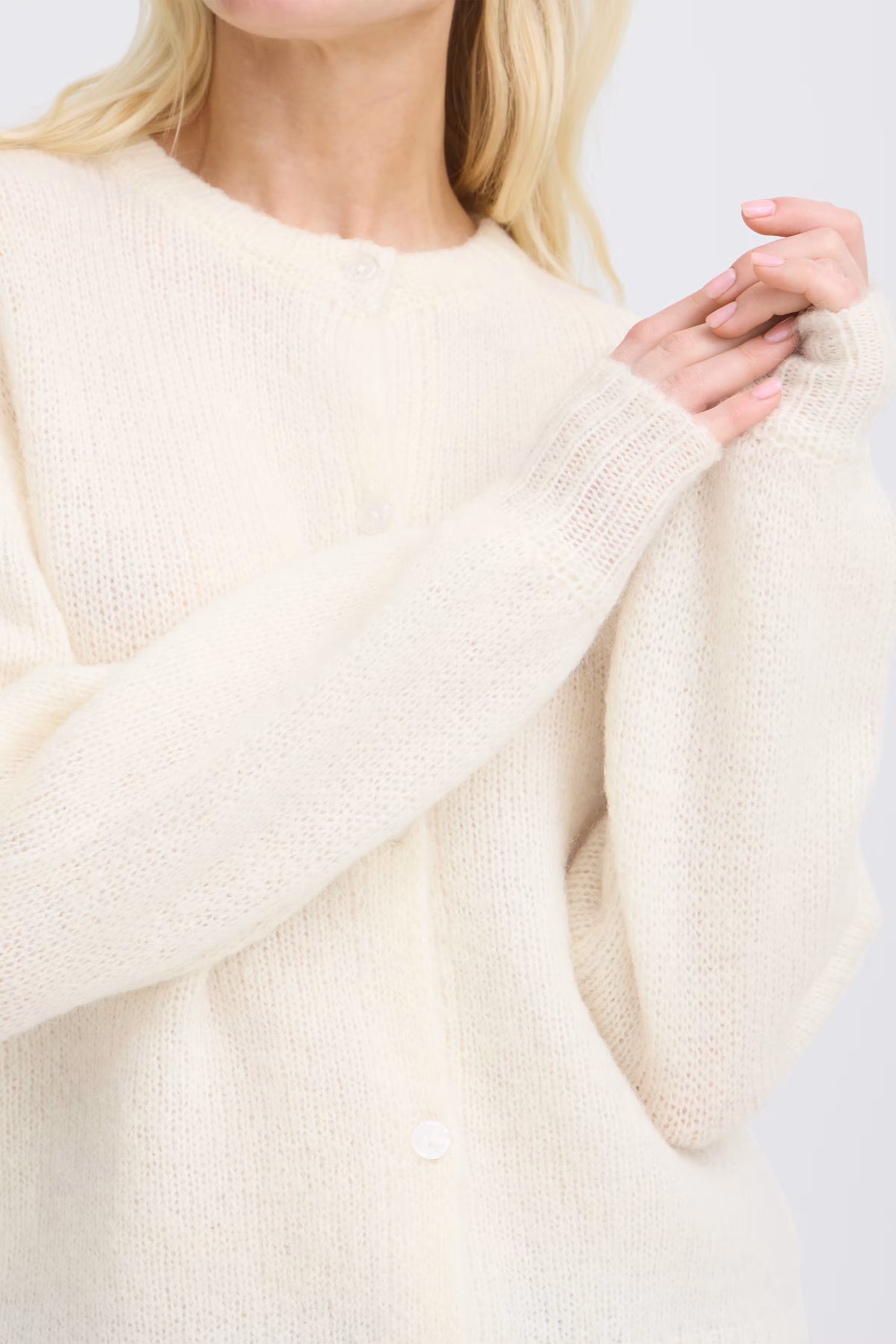 BYOTIA Cardigan LOOKBOOK DETAIL 20819108-130905