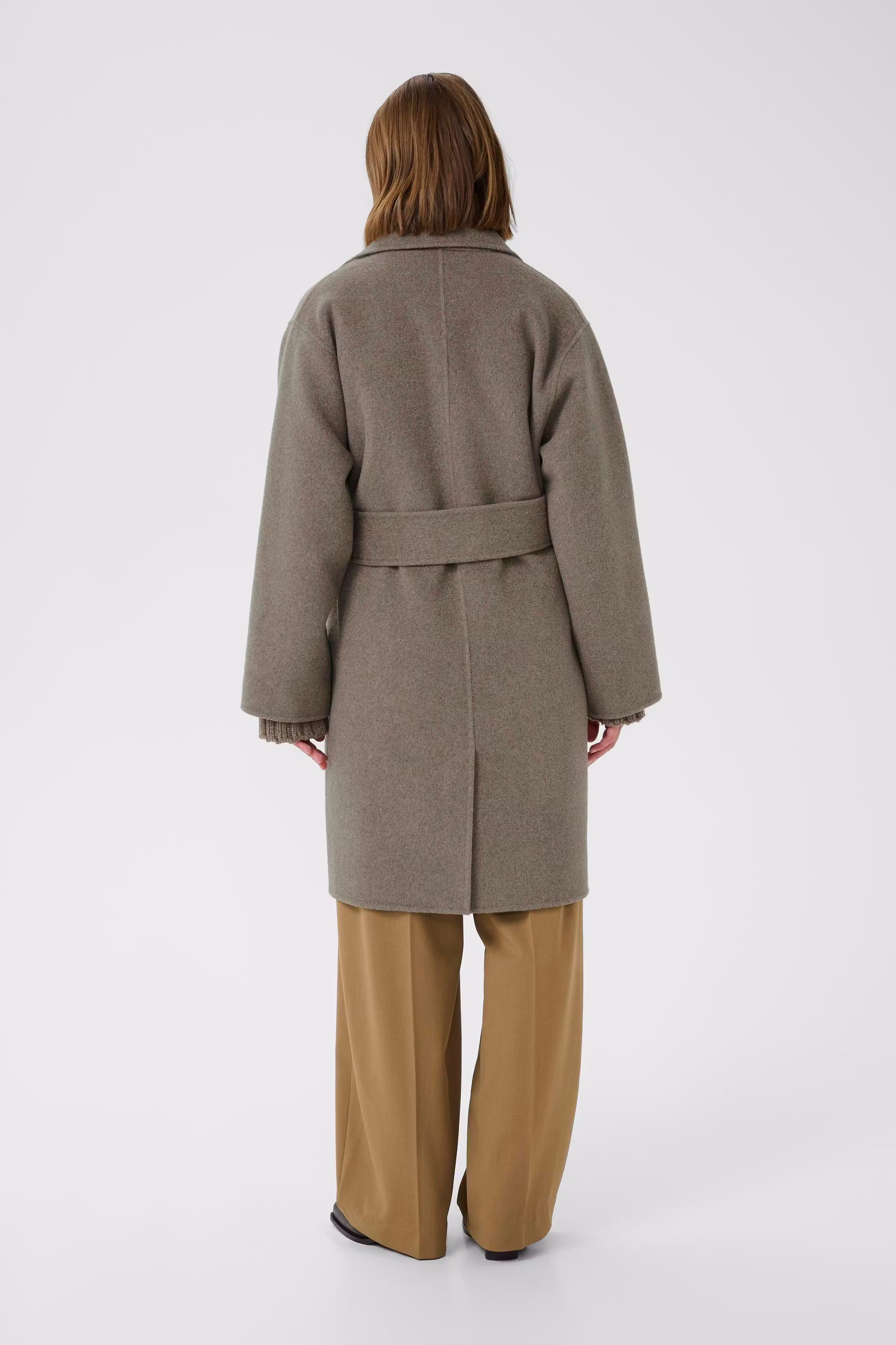 YillaIW Kappa LOOKBOOK BACK 30110609-1813041