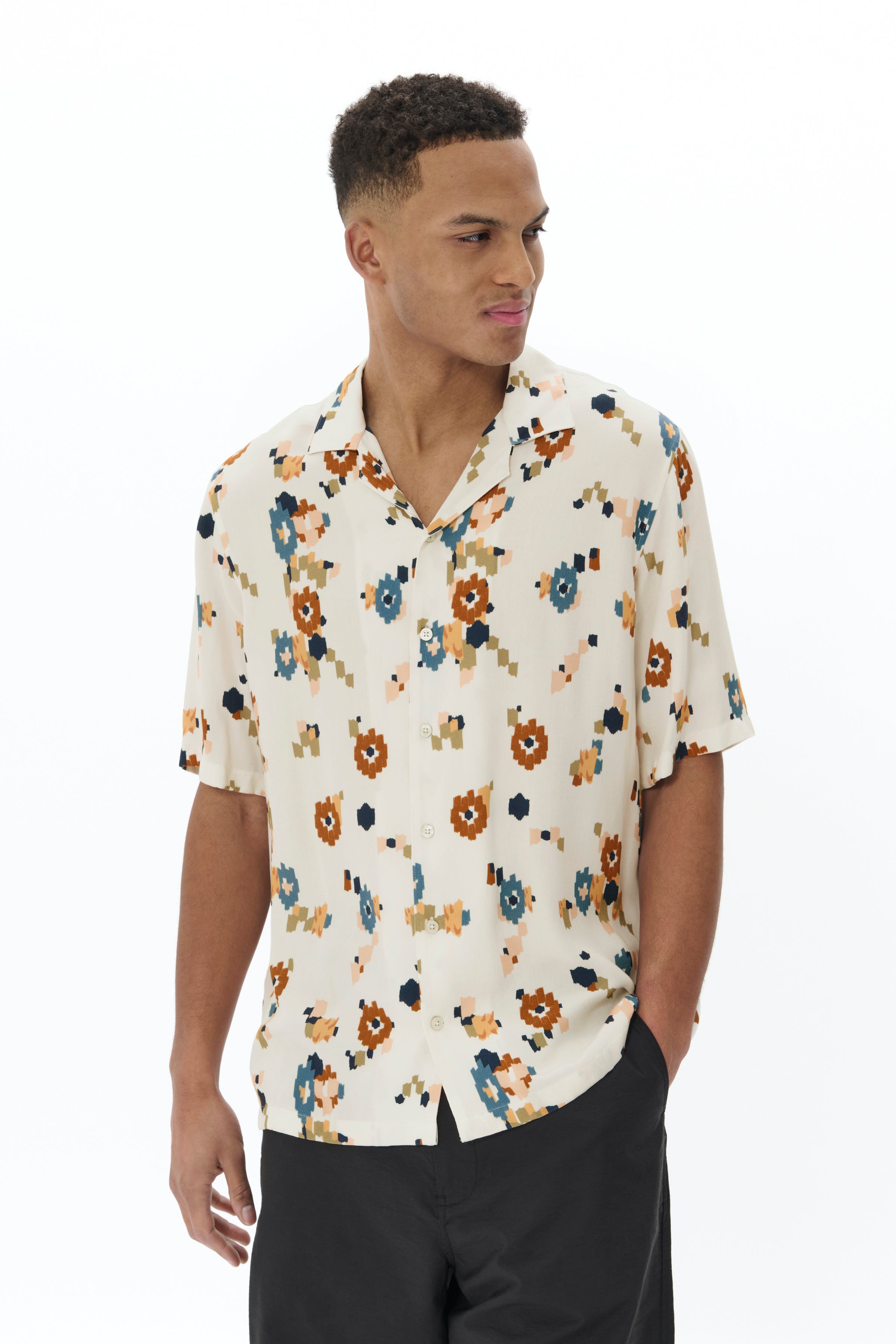 MAklampo Shirt LOOKBOOK FRONT 30208081-181024