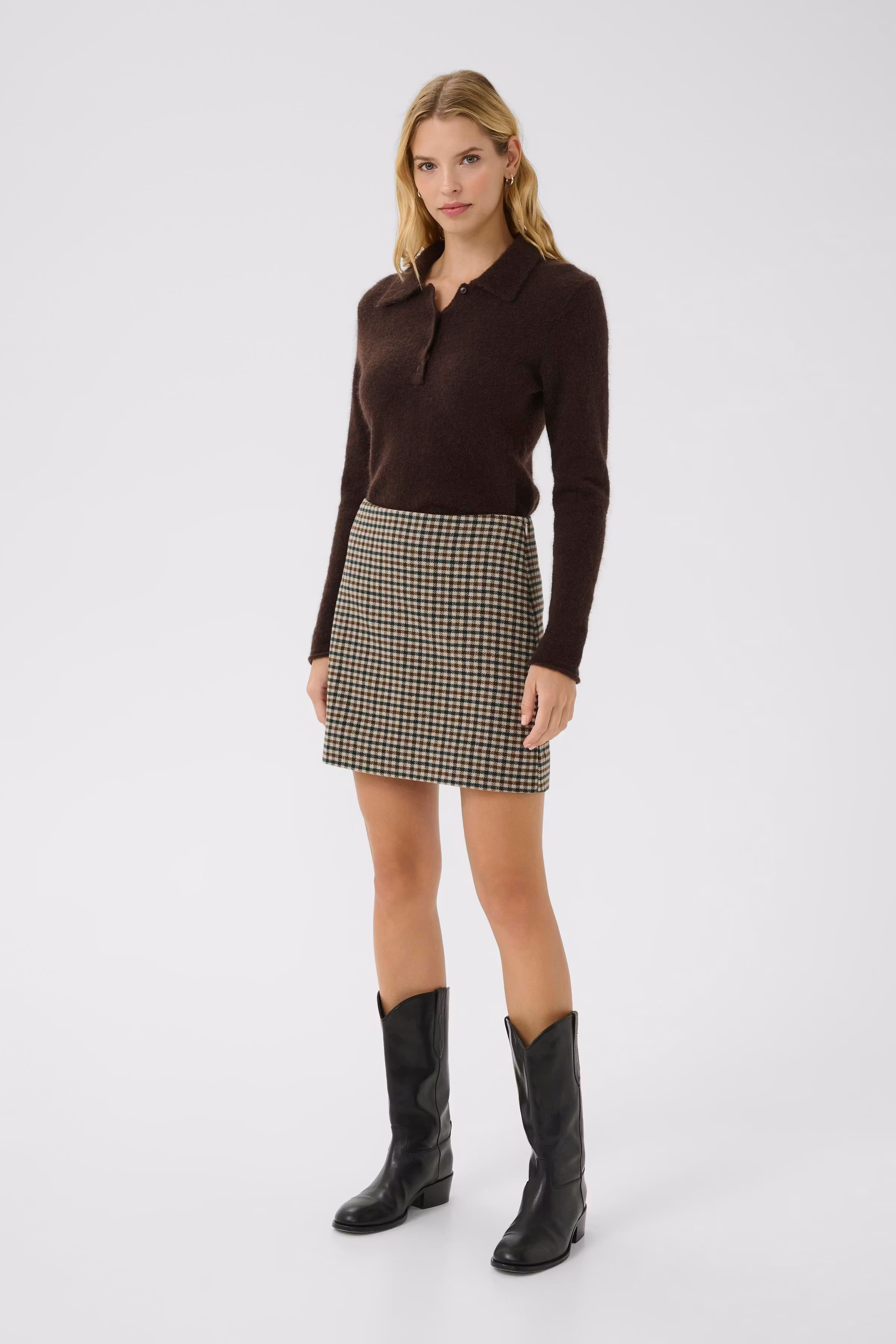 JulissaPW Skirt LOOKBOOK FRONT 30309291-303484