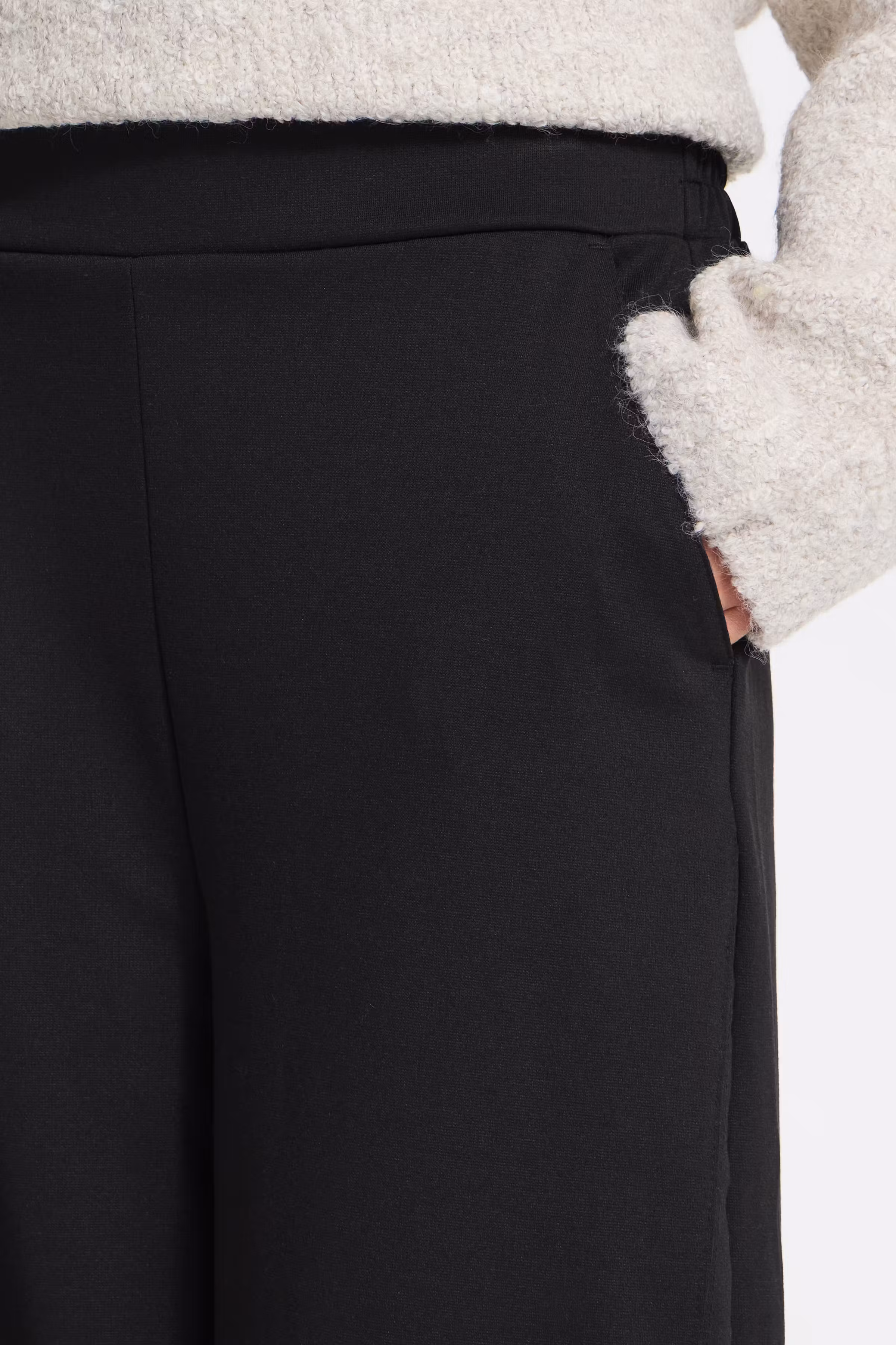 IXKATE BARREL  Byxor LOOKBOOK DETAIL 20123727-194008