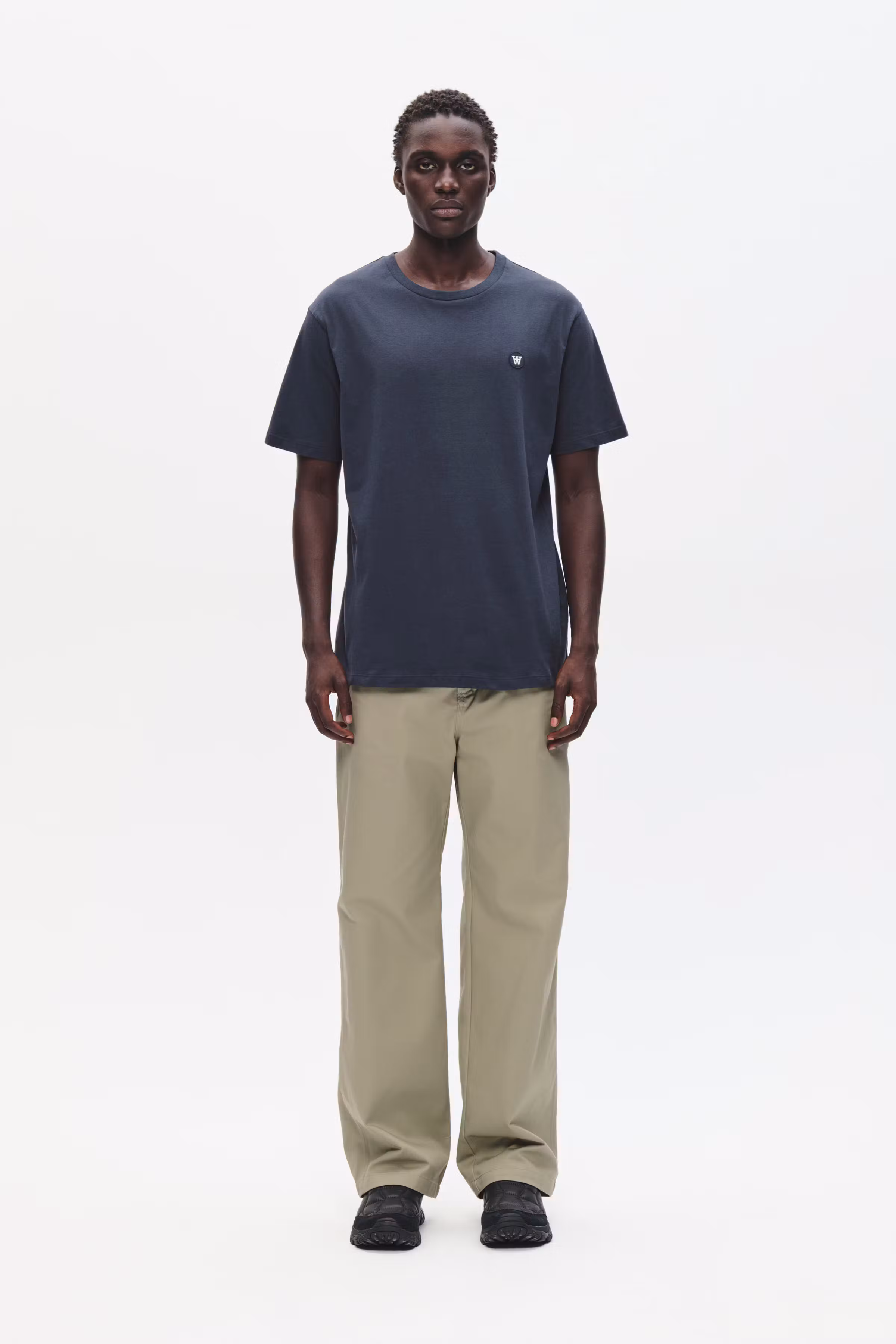 WWAce T-shirt LOOKBOOK FRONT 30250095-194009