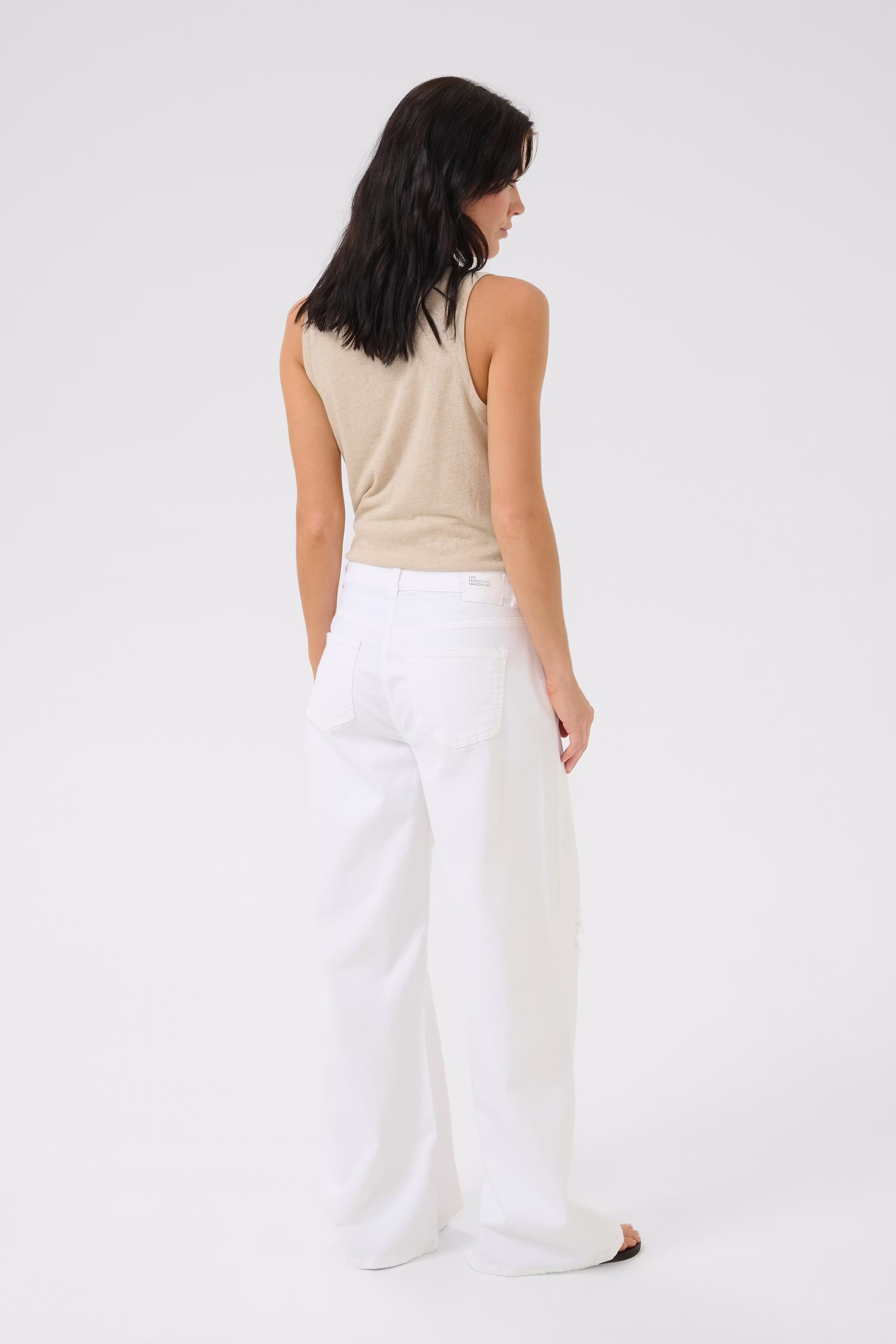 DangoMW Wide jeans LOOKBOOK BACK 10705162-100091
