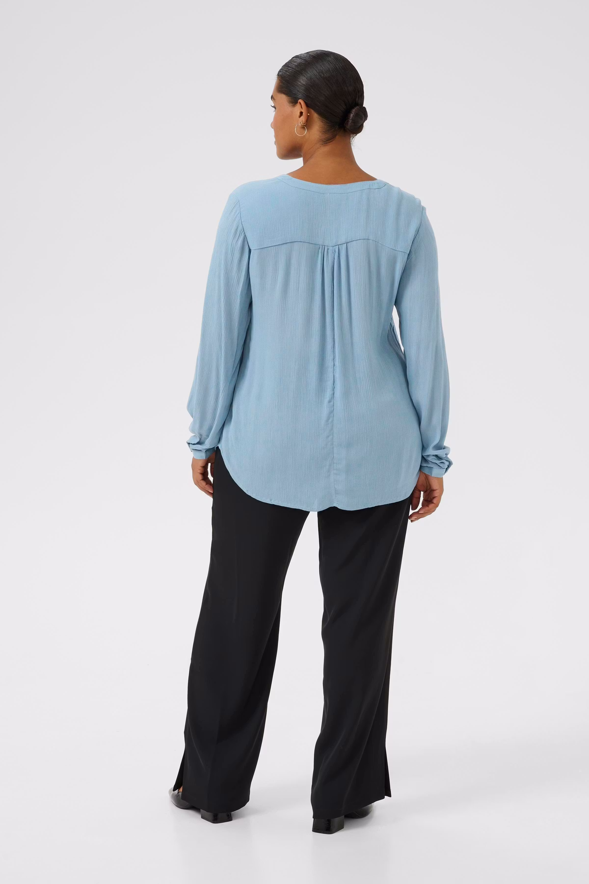 KCami Blouse LOOKBOOK BACK 10580001-174018